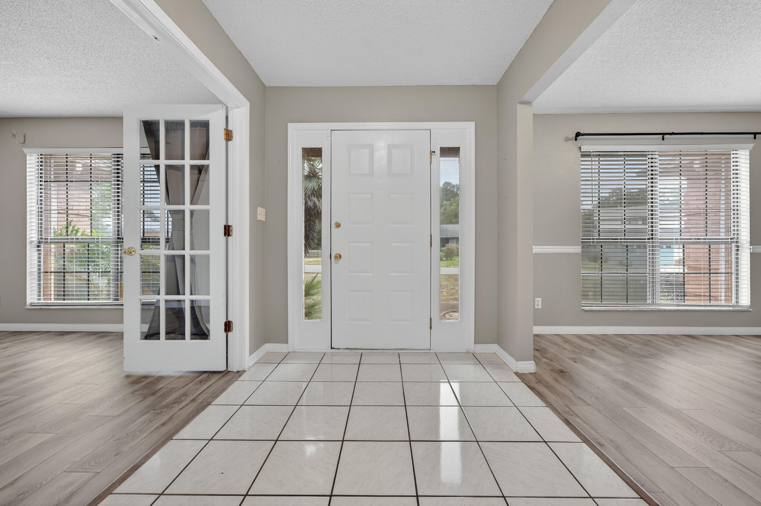 MARINERS COVE - Residential