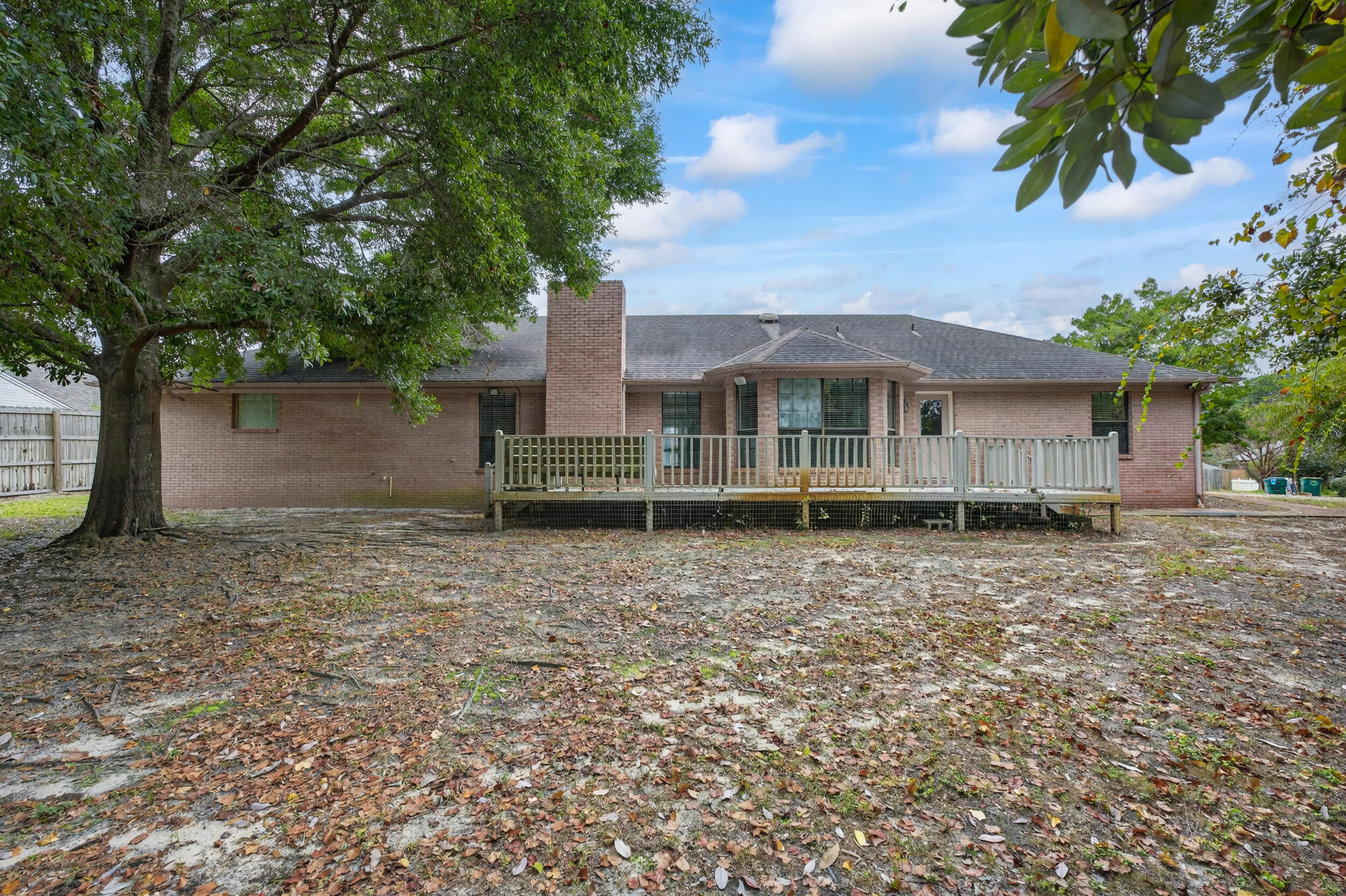 MARINERS COVE - Residential