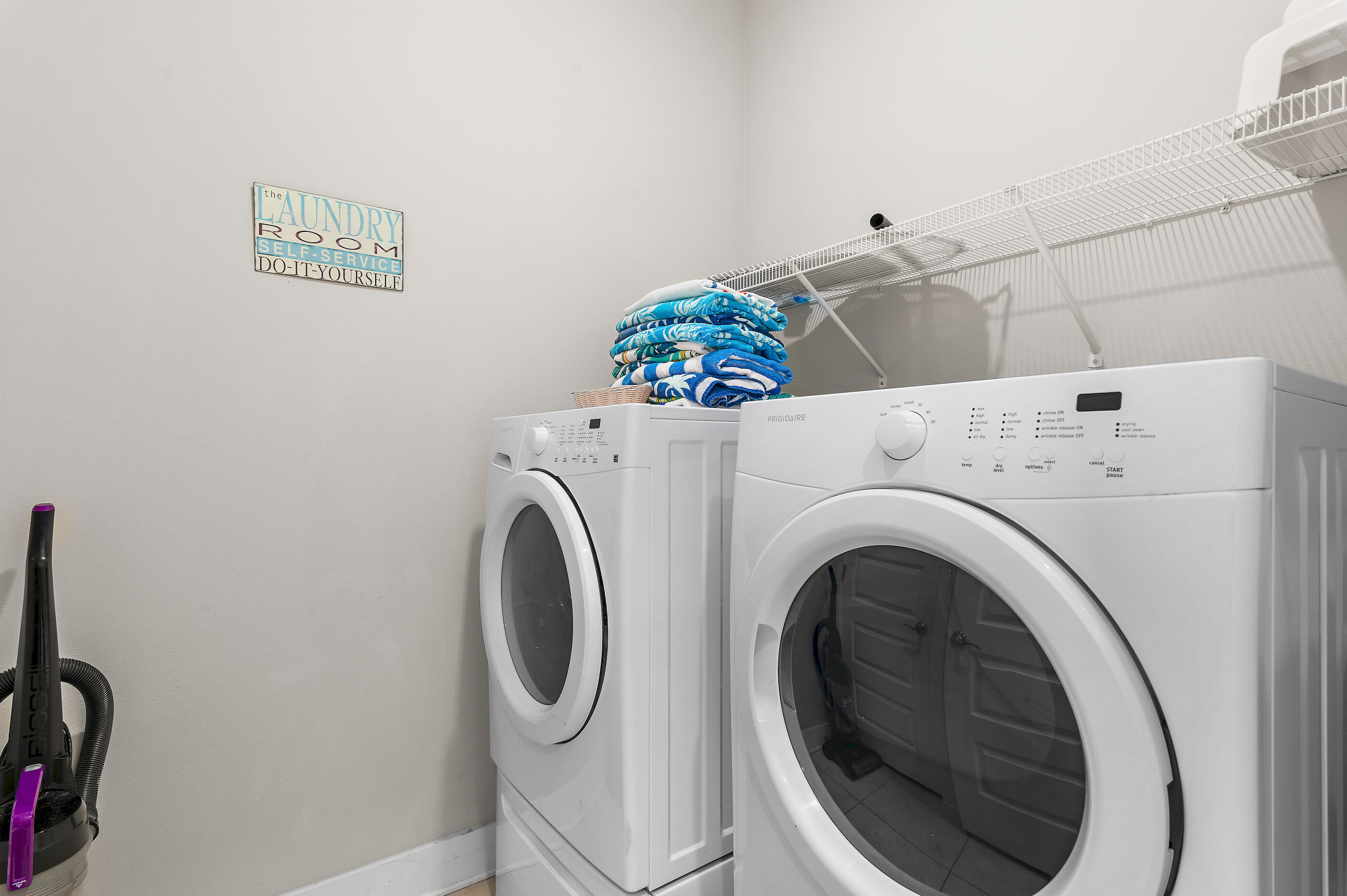 PROMINENCE - Residential