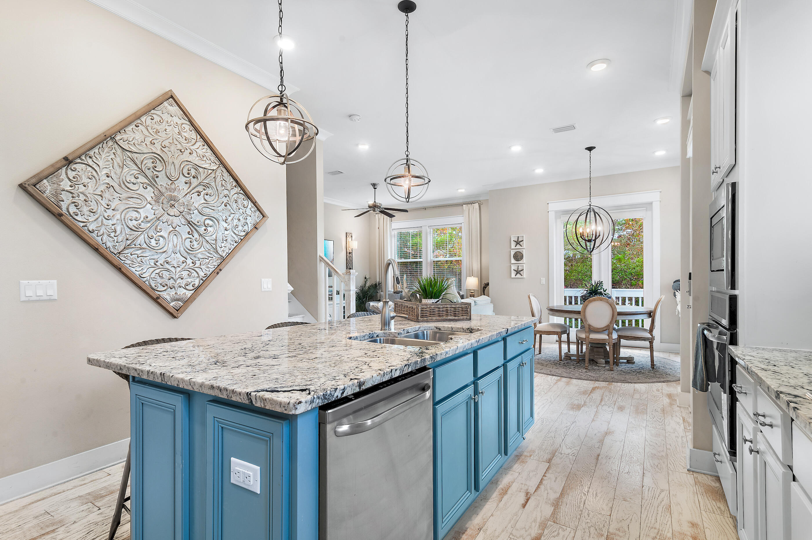 PROMINENCE - Residential