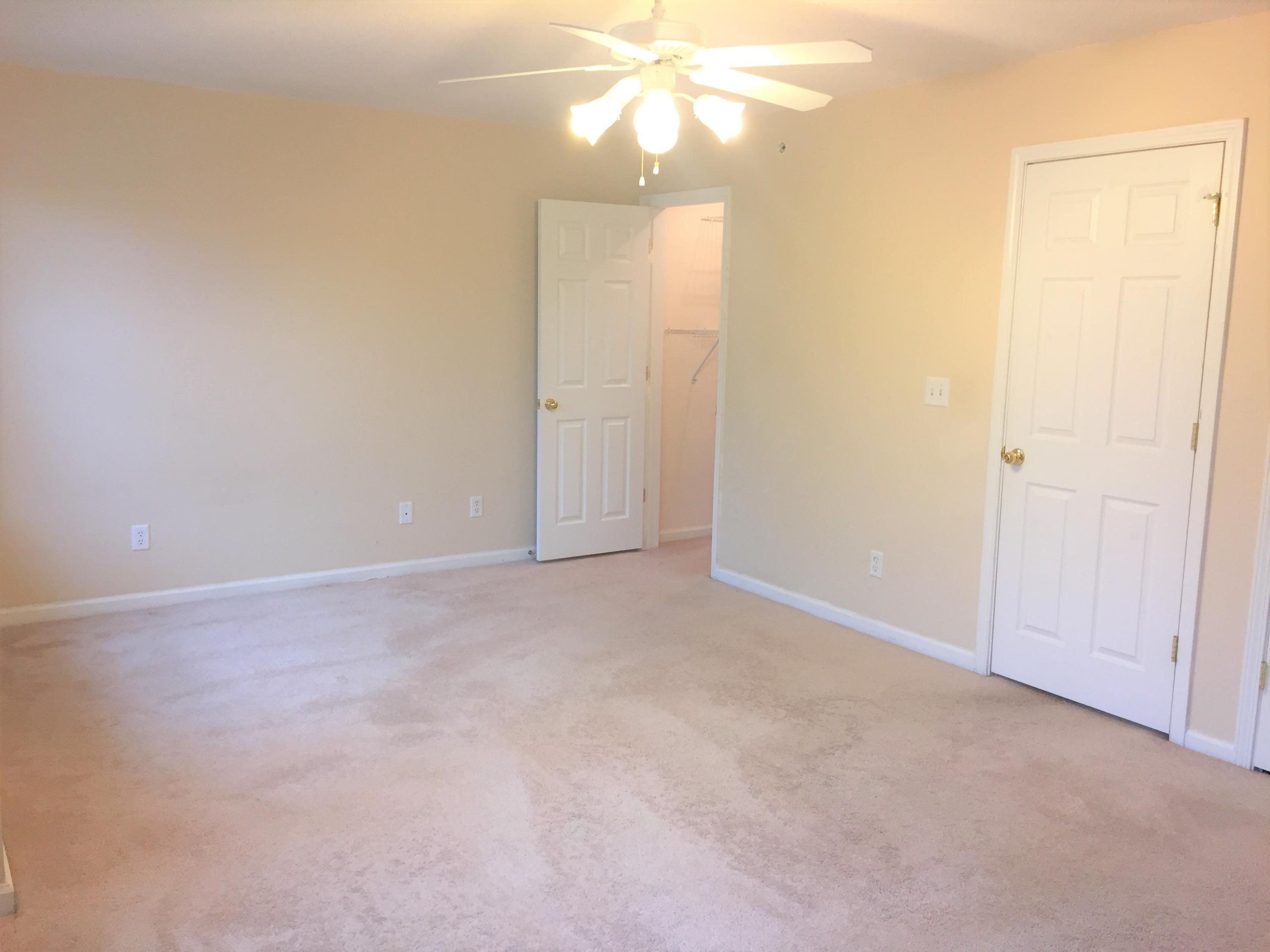 ROLLING PINES - Residential Lease