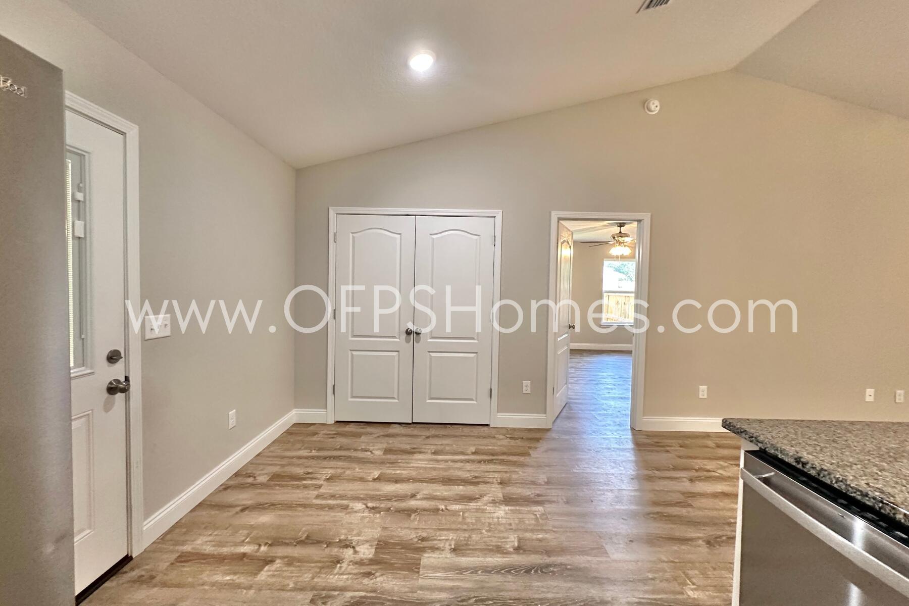 ROUNDUP VALLEY - Residential Lease