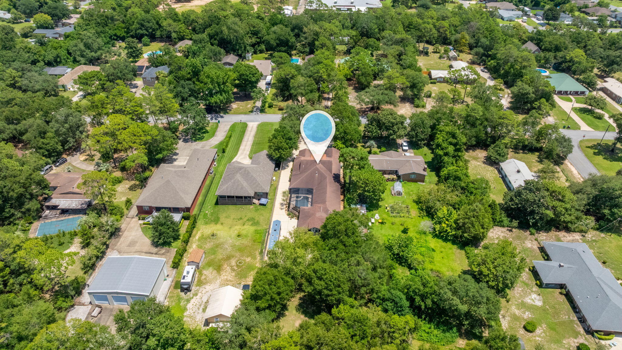 WOODLAND SHORES - Residential