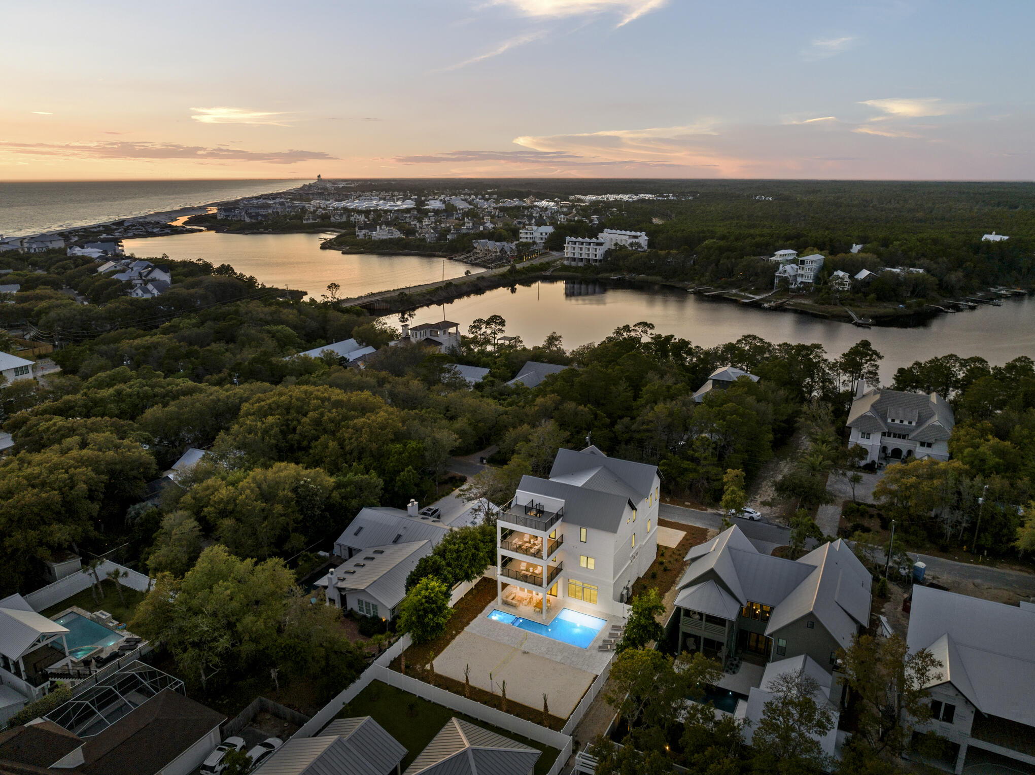 CAMP CREEK LAKE - Residential