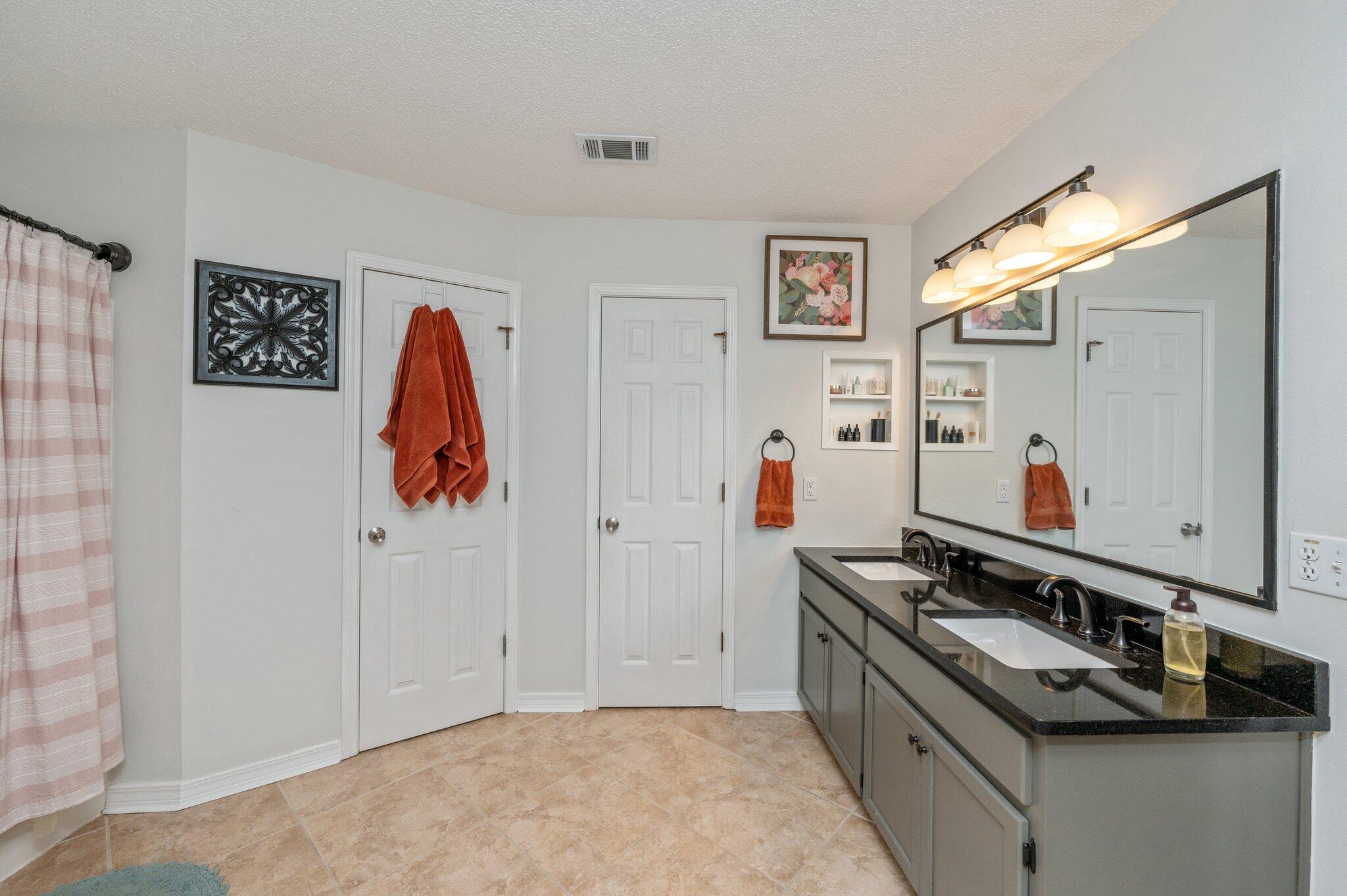 RIVERCHASE S/D PH 3 - Residential