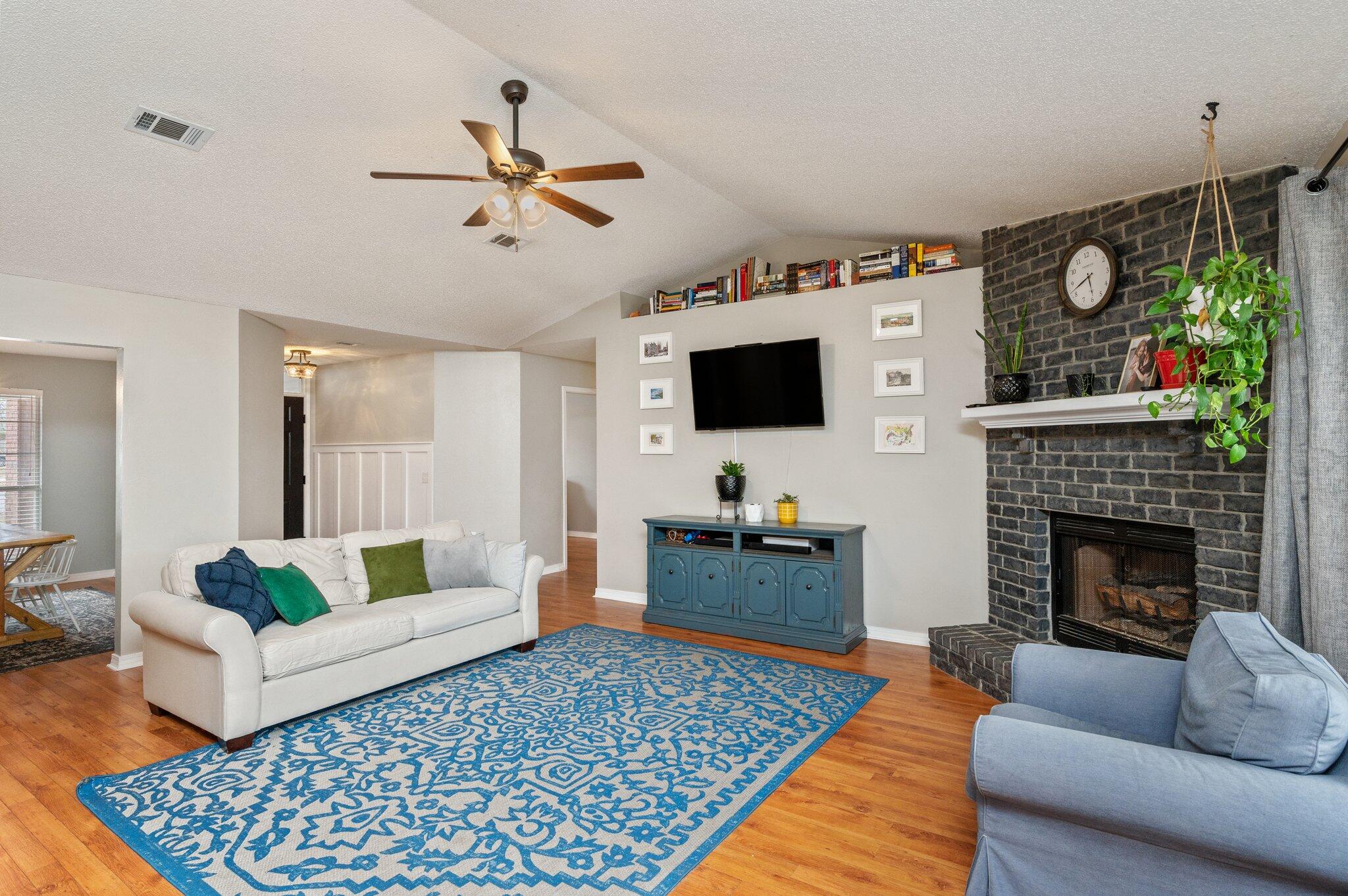 RIVERCHASE S/D PH 3 - Residential