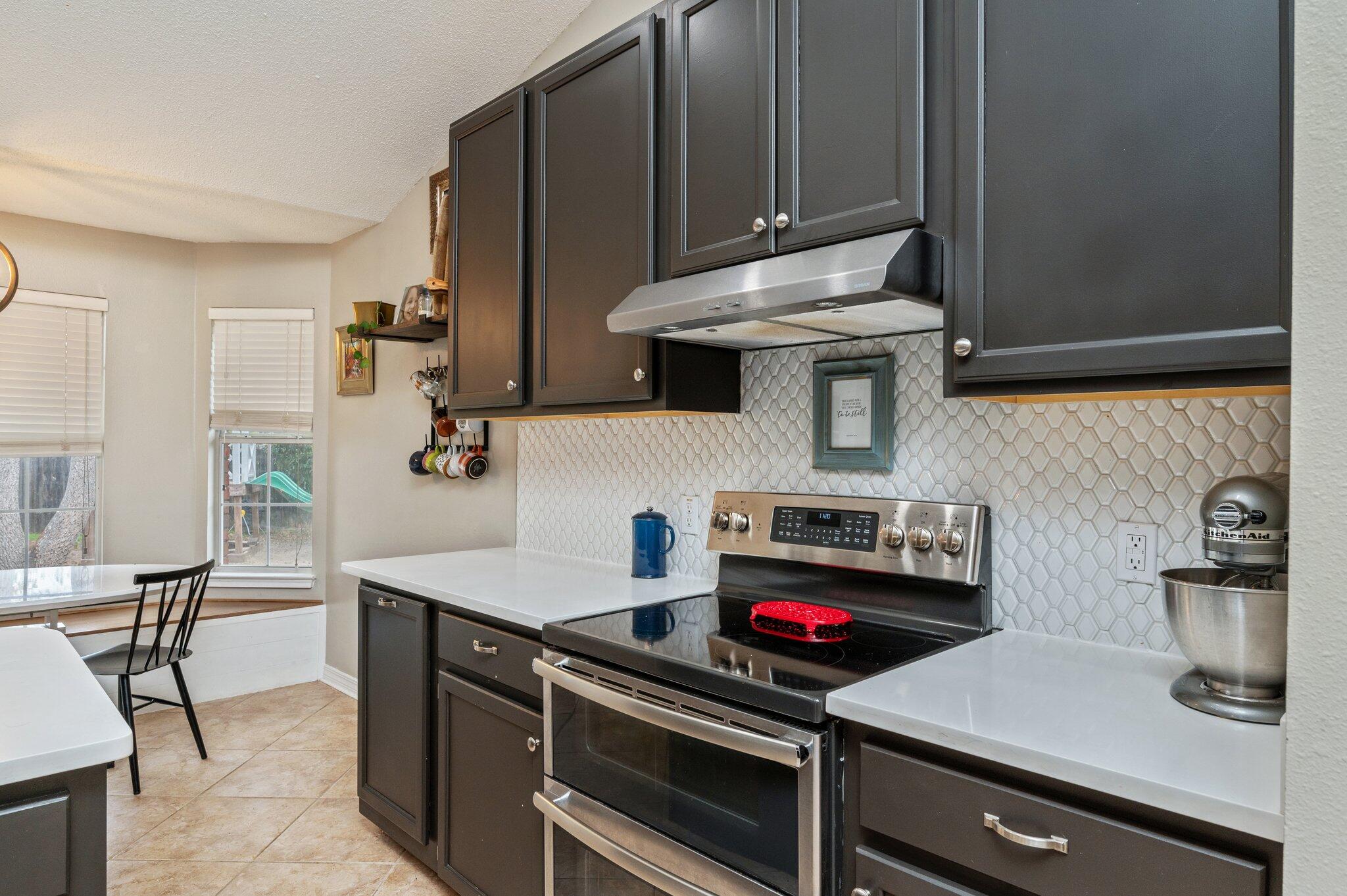 RIVERCHASE S/D PH 3 - Residential