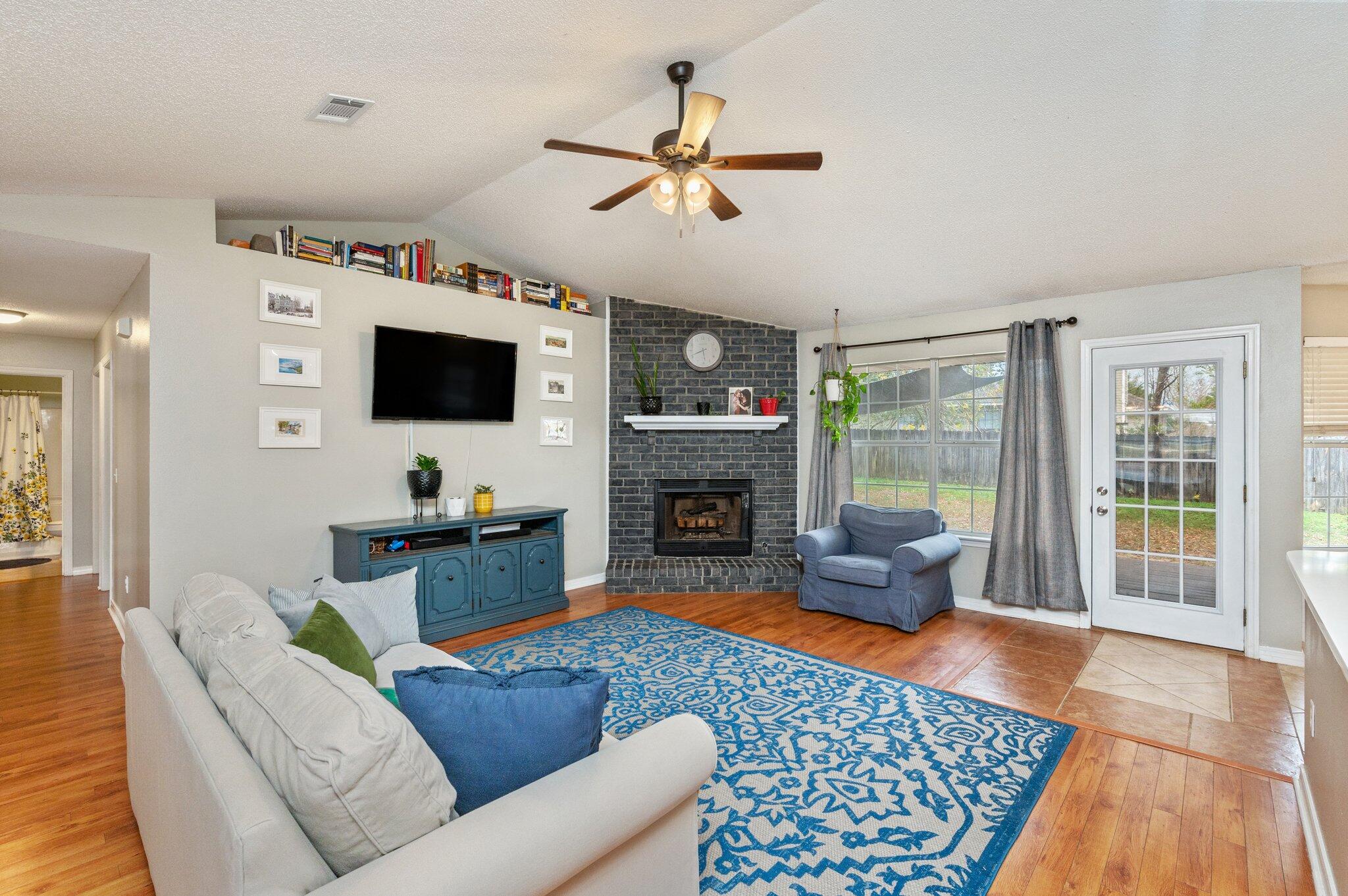 RIVERCHASE S/D PH 3 - Residential