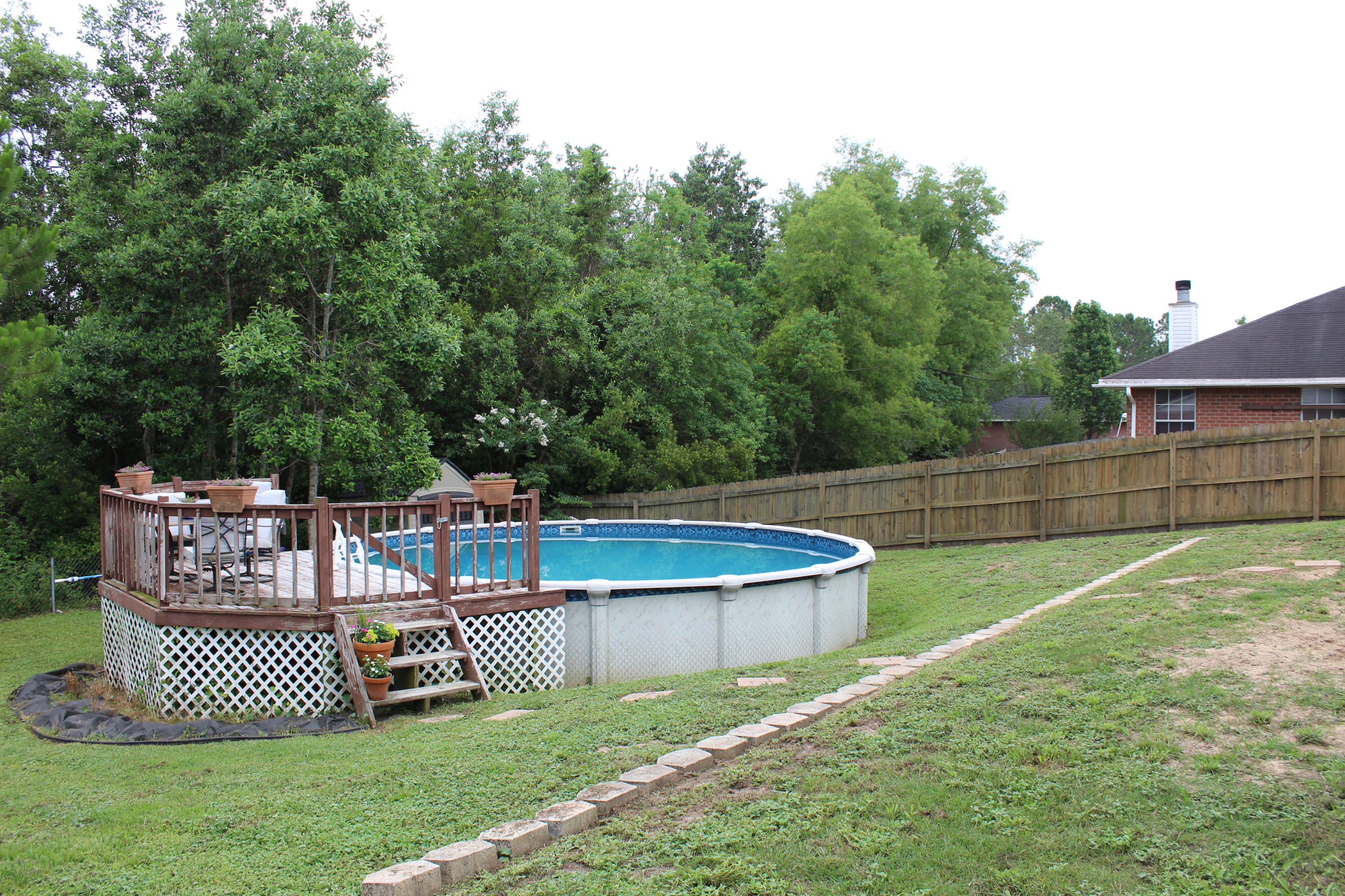 CHEROKEE BEND S/D - Residential