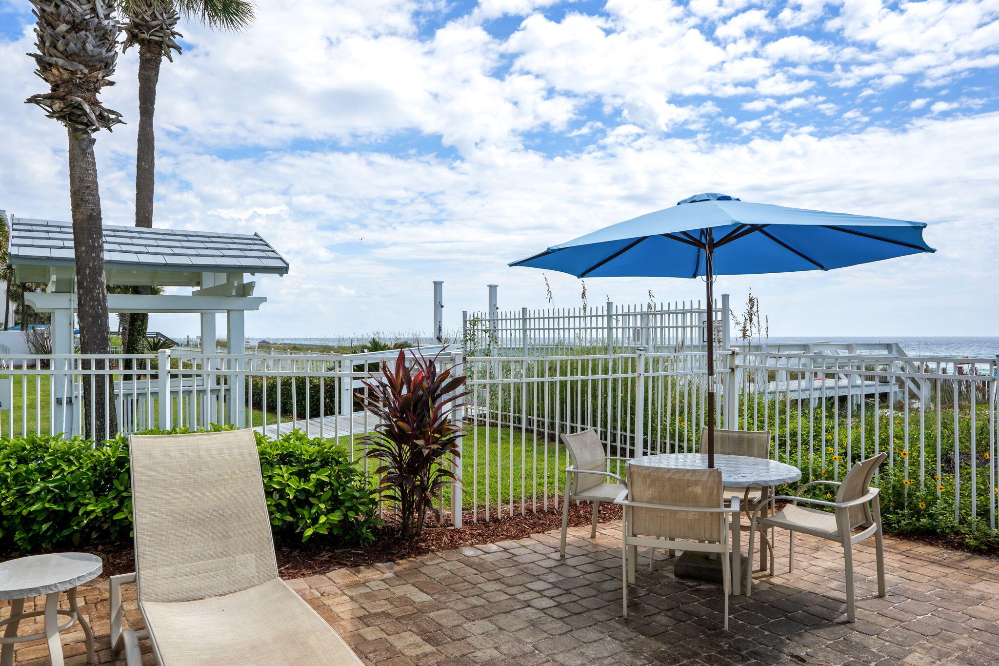 STERLING SANDS CONDO - Residential