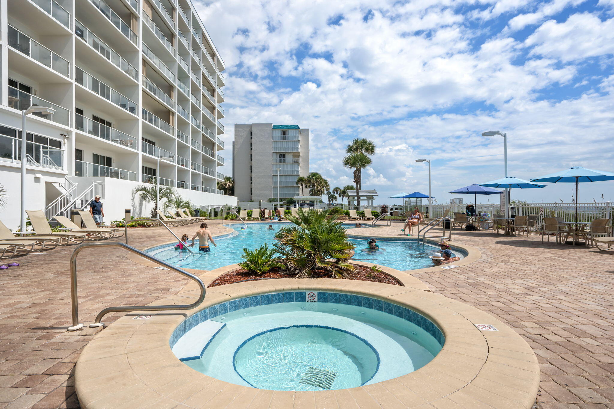 STERLING SANDS CONDO - Residential