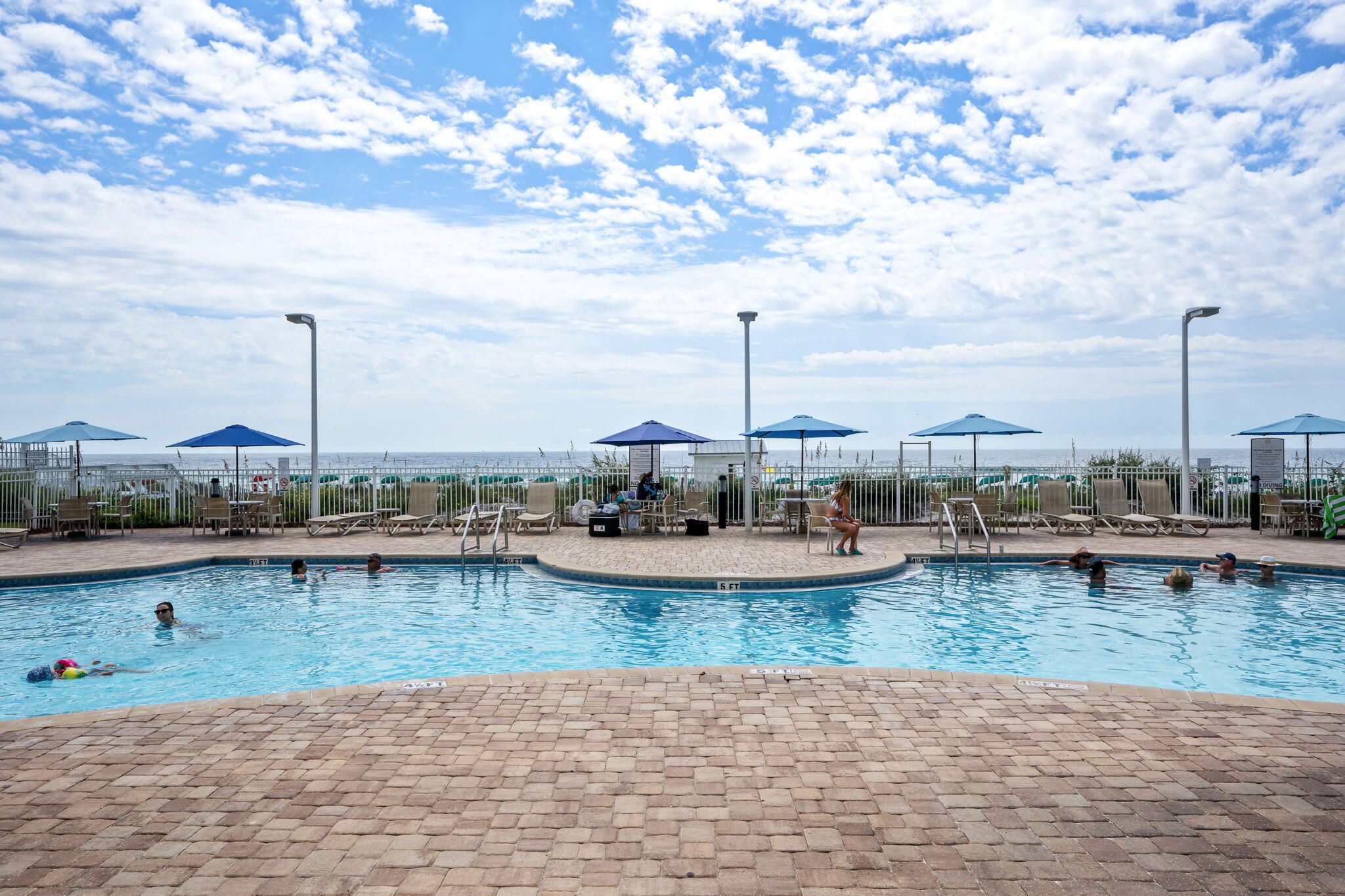 STERLING SANDS CONDO - Residential