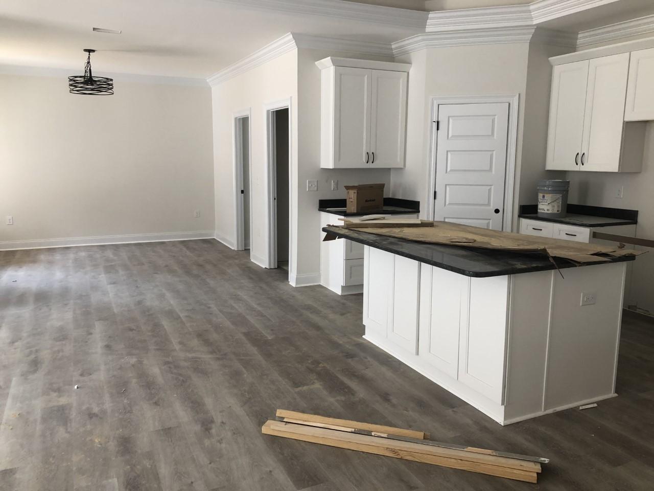 OAKDALE MINI FARMS - Residential