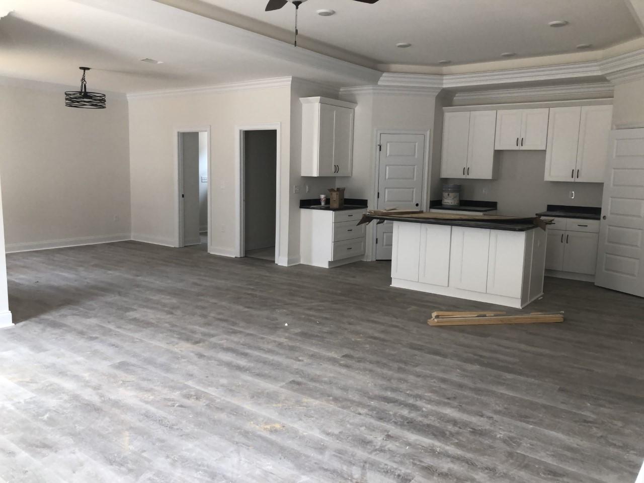 OAKDALE MINI FARMS - Residential