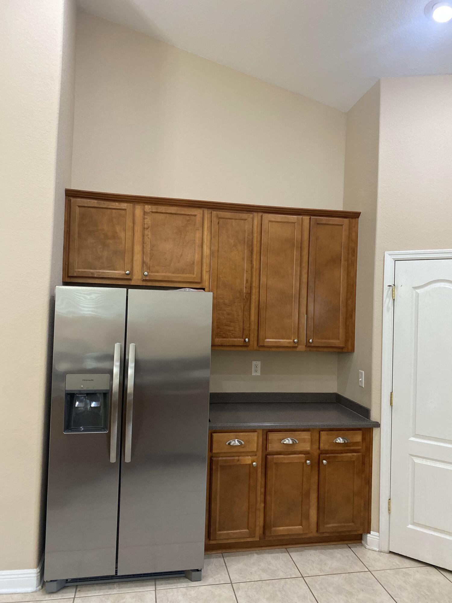 NEWPORT S/D - Residential Lease
