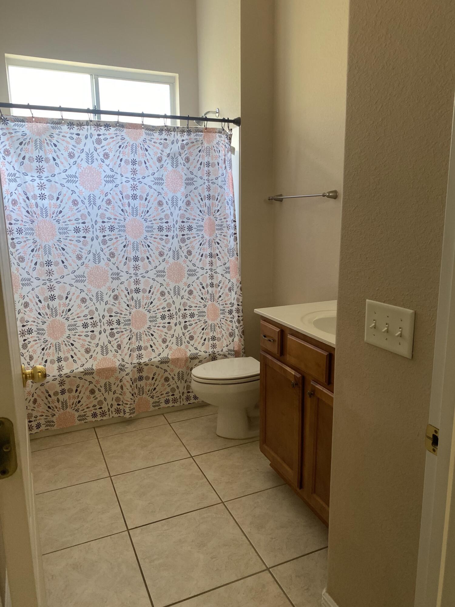 NEWPORT S/D - Residential Lease