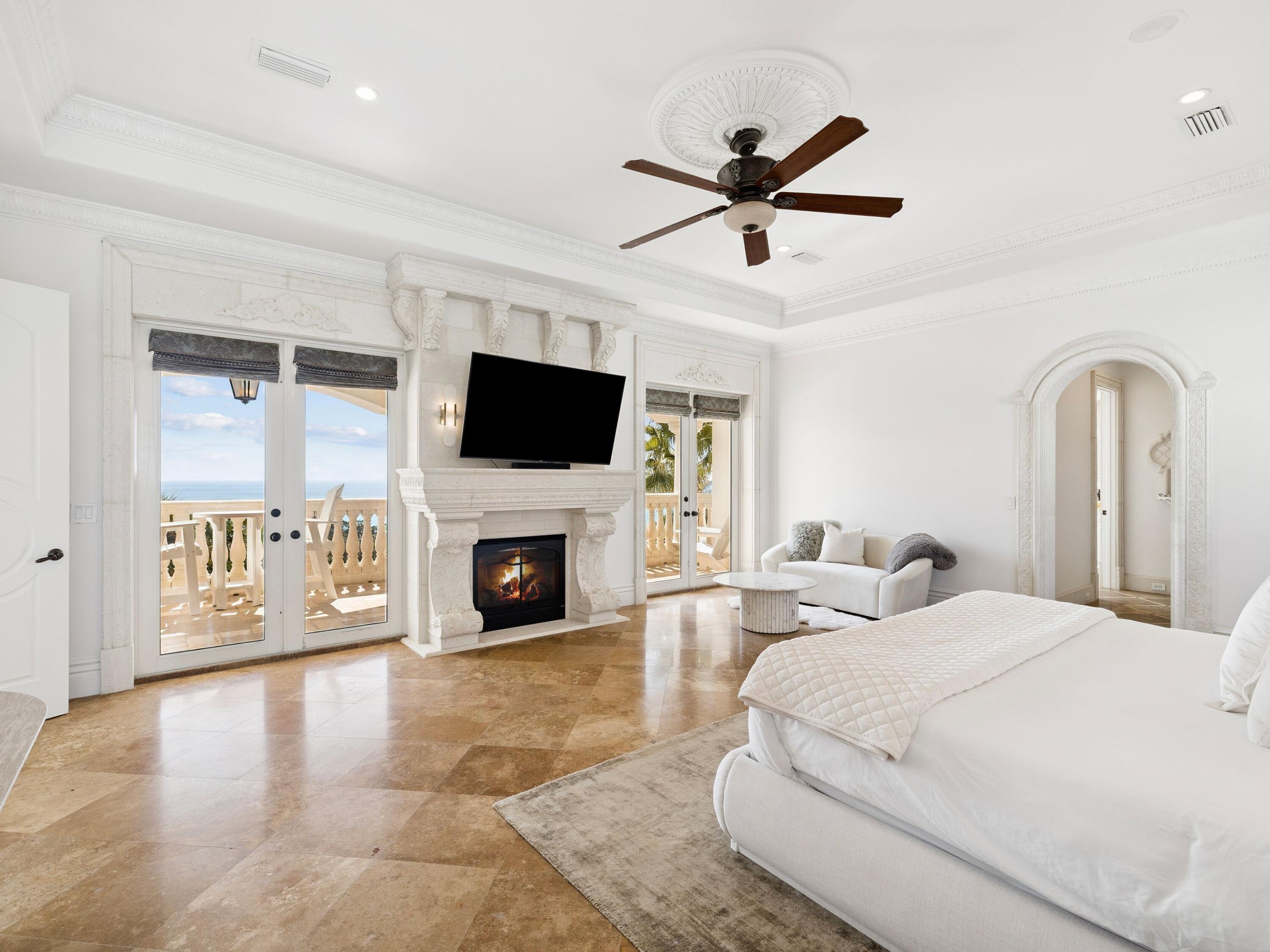 PELICAN POINTE AT CAMP CREEK - Residential