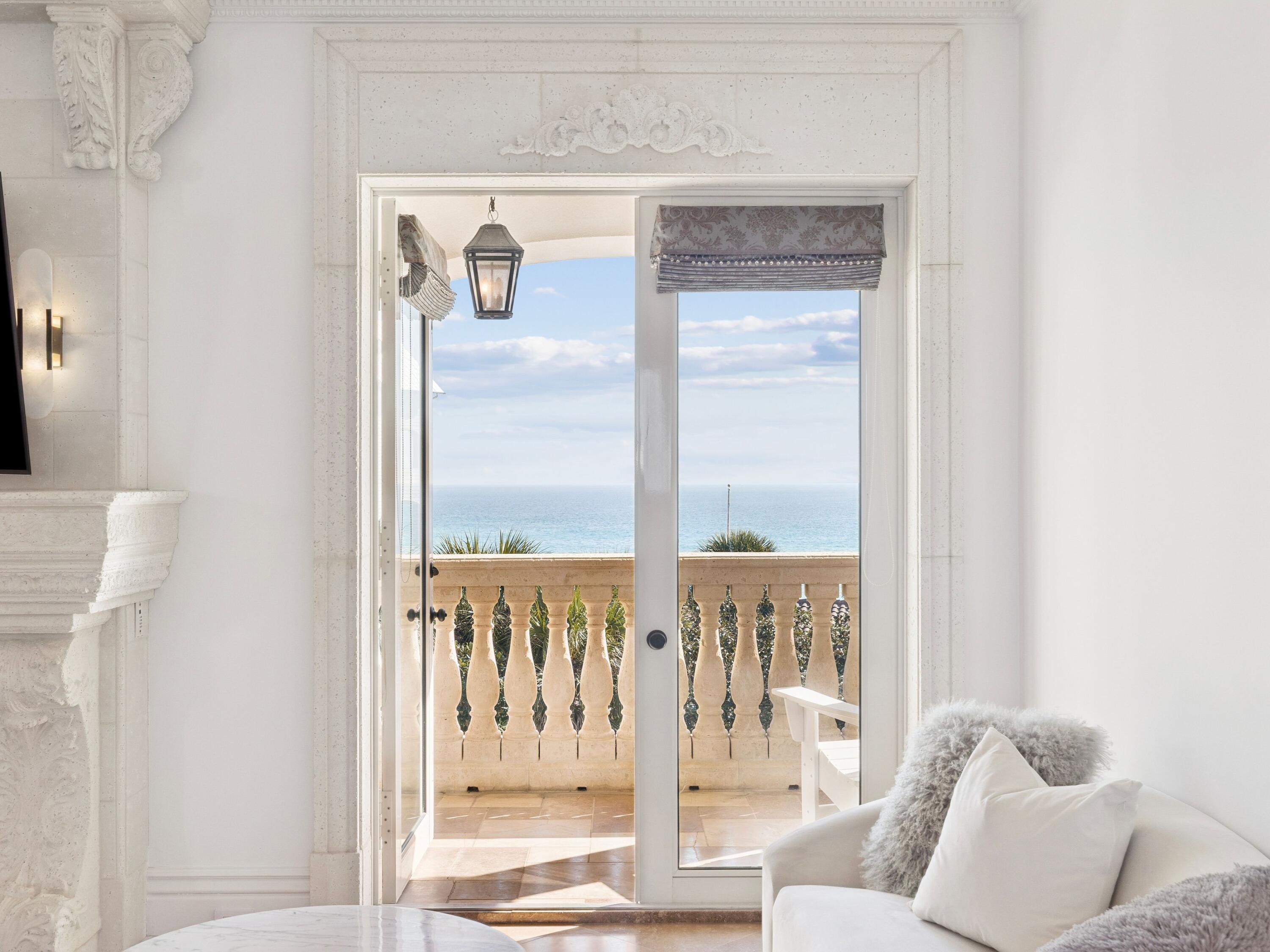 PELICAN POINTE AT CAMP CREEK - Residential