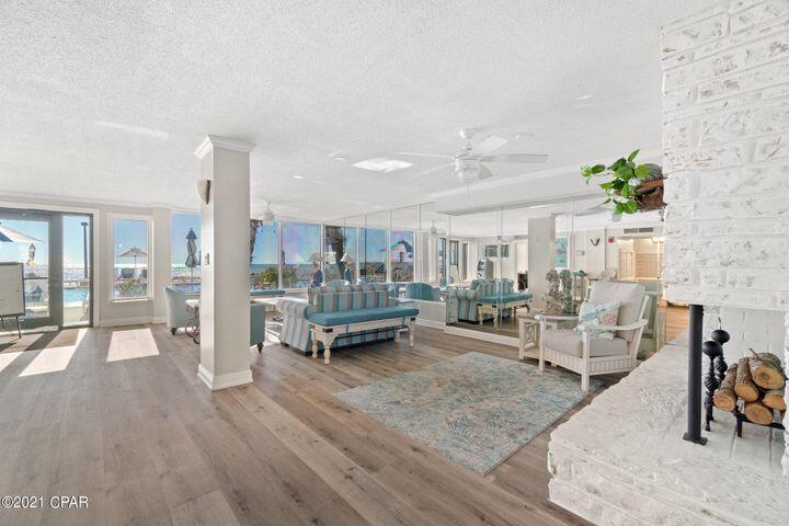 REGENCY TOWERS CONDO - Residential