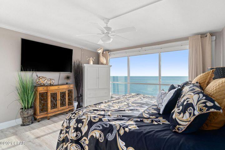 REGENCY TOWERS CONDO - Residential