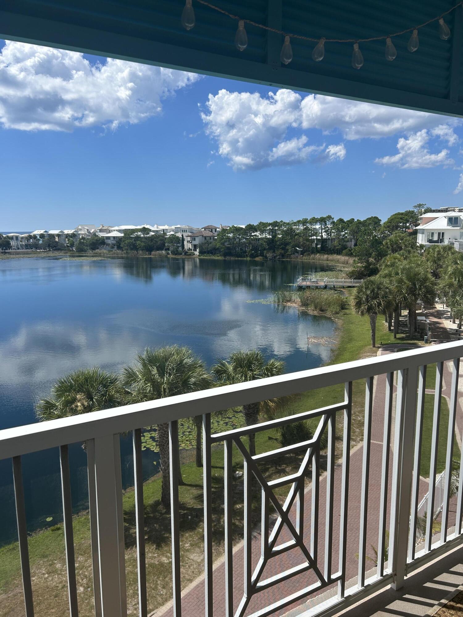 Carillon Beach Inn - Residential