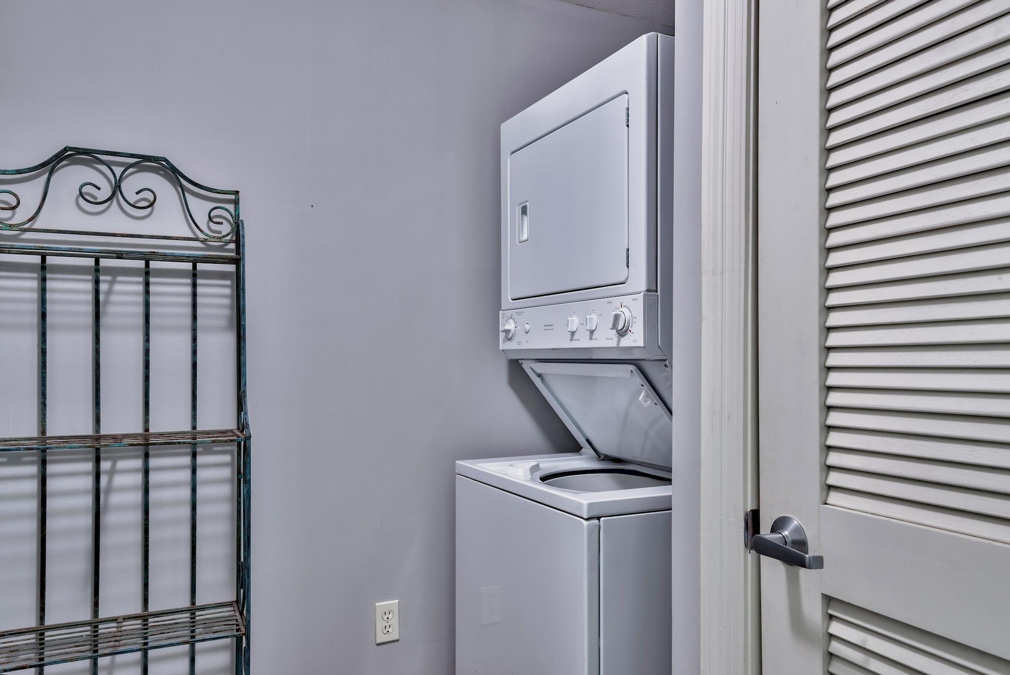 ARIEL DUNES II - Residential