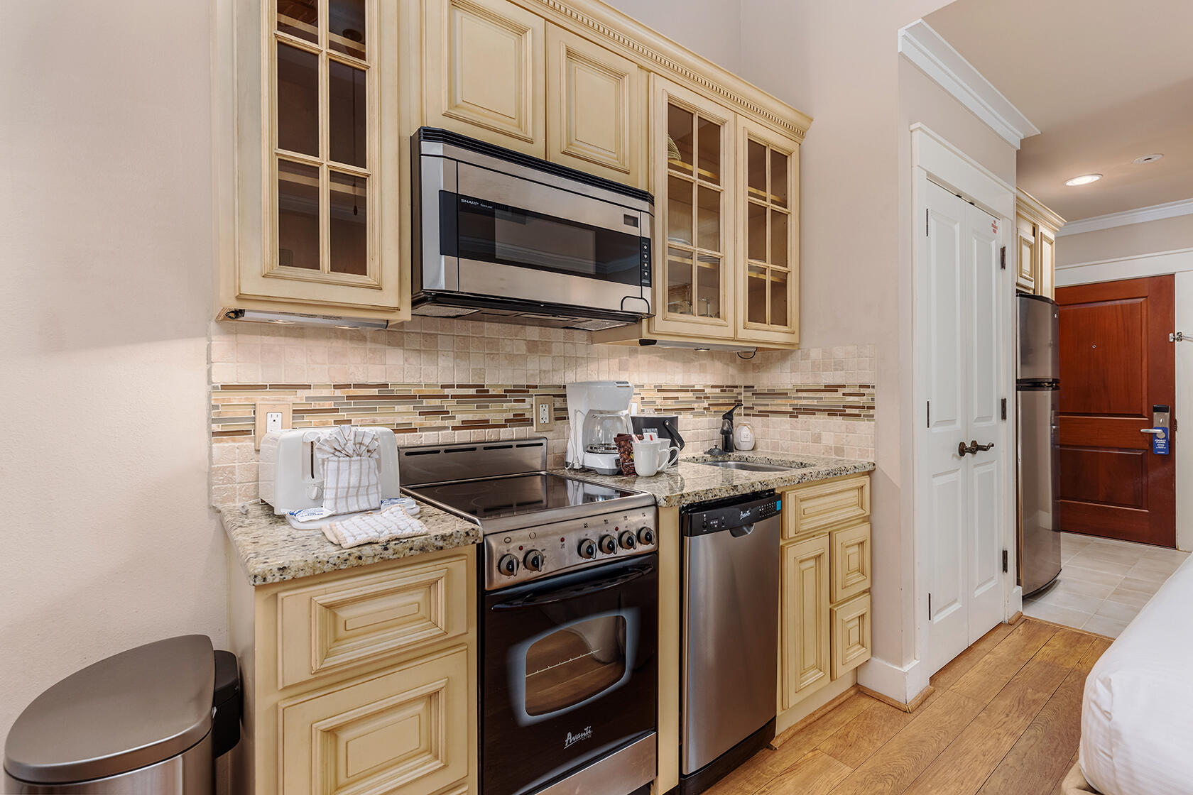 PILOT HOUSE - Residential