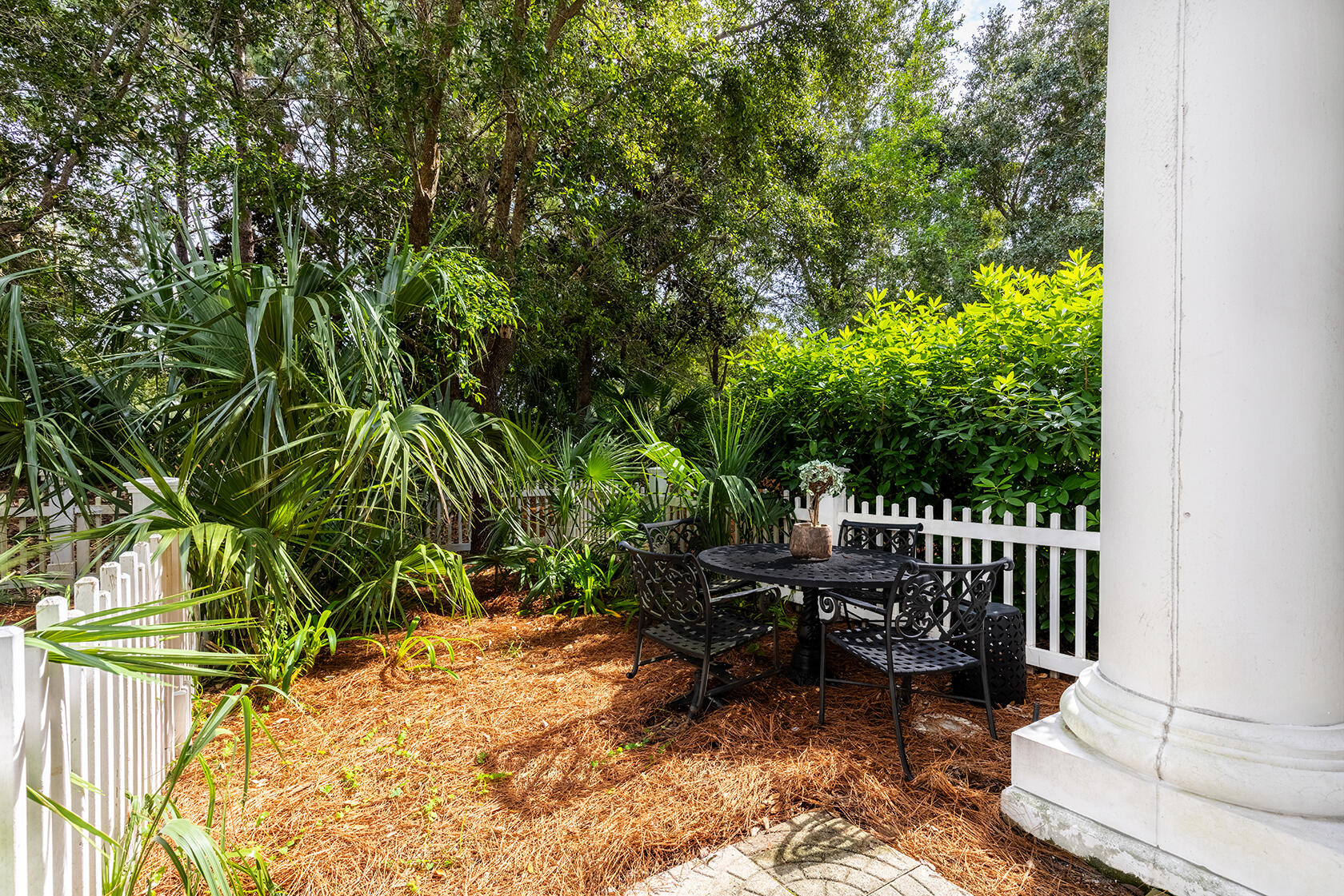 PILOT HOUSE - Residential