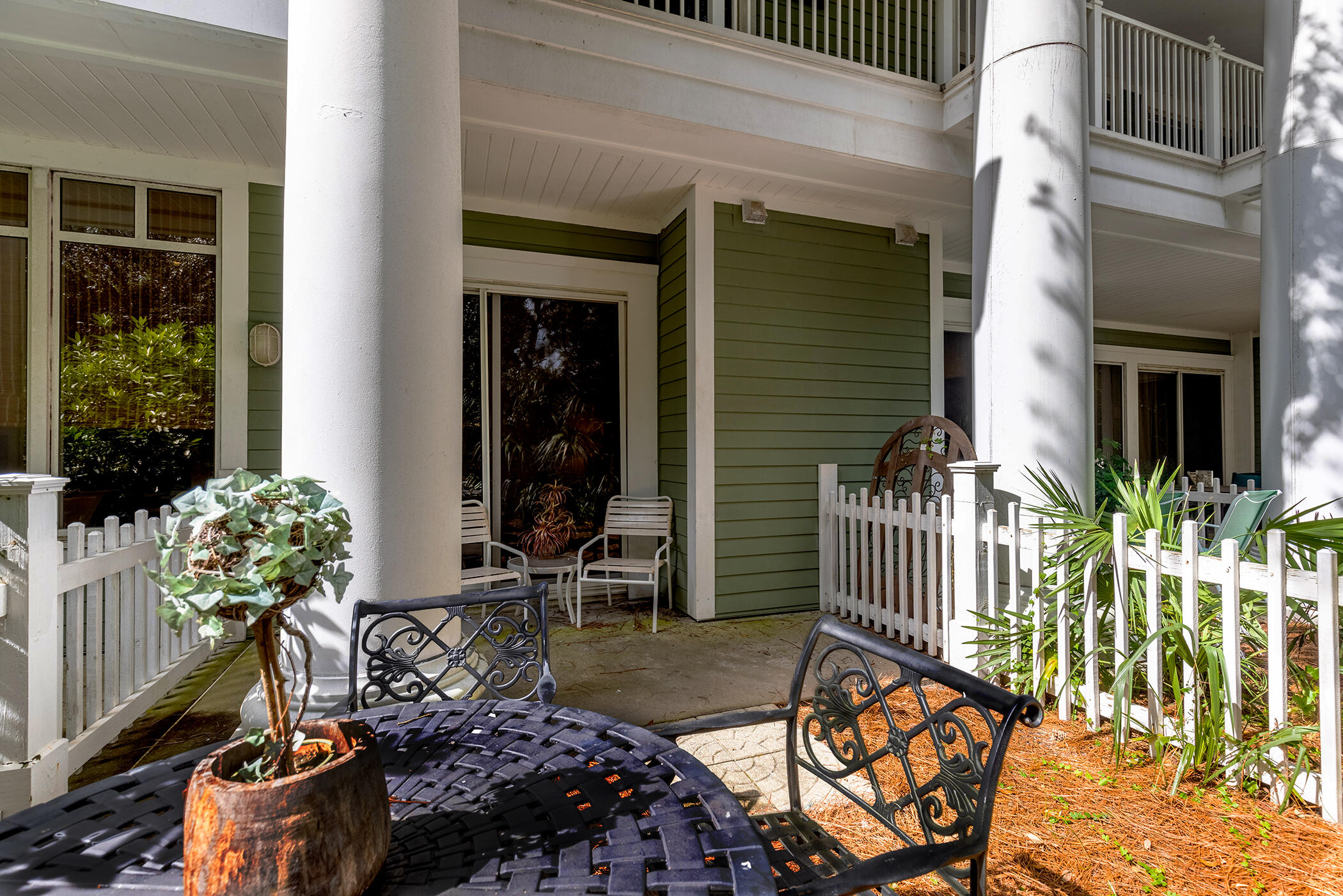 PILOT HOUSE - Residential