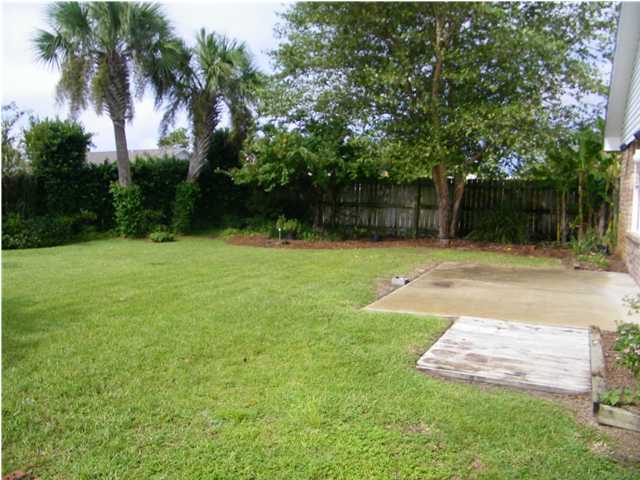 WHISPERING WOODS - Residential Lease