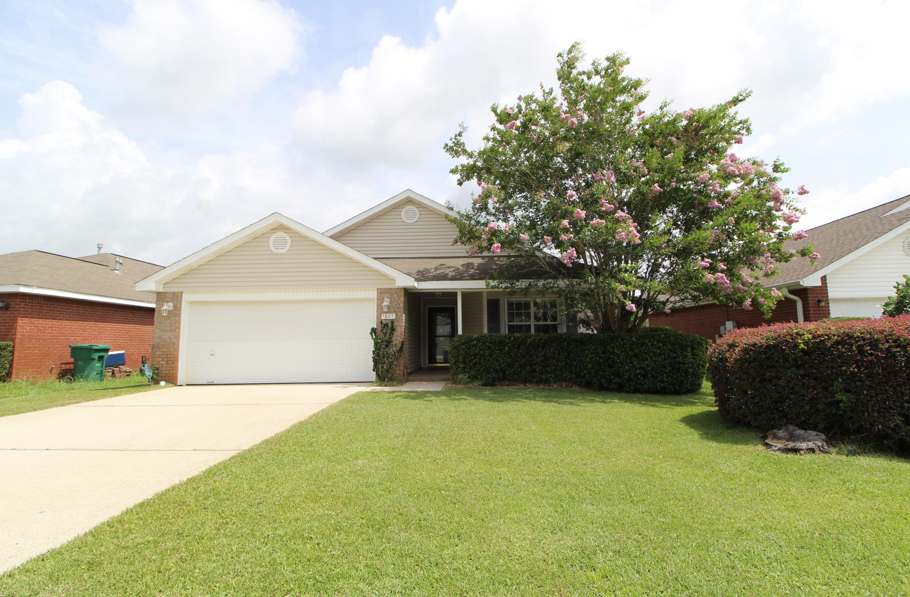 EMERALD VILLAGE S/D - Residential