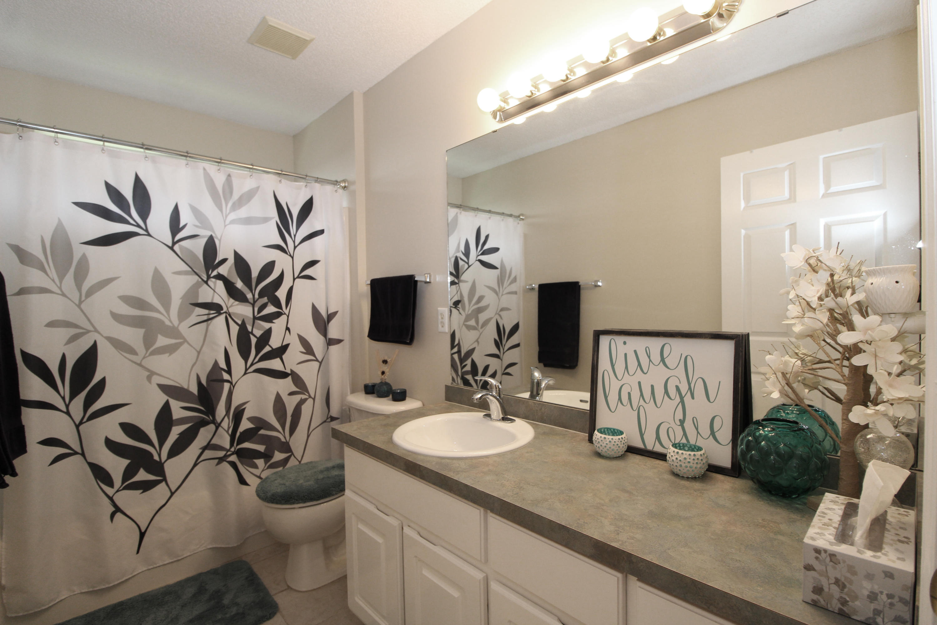 EMERALD VILLAGE S/D - Residential