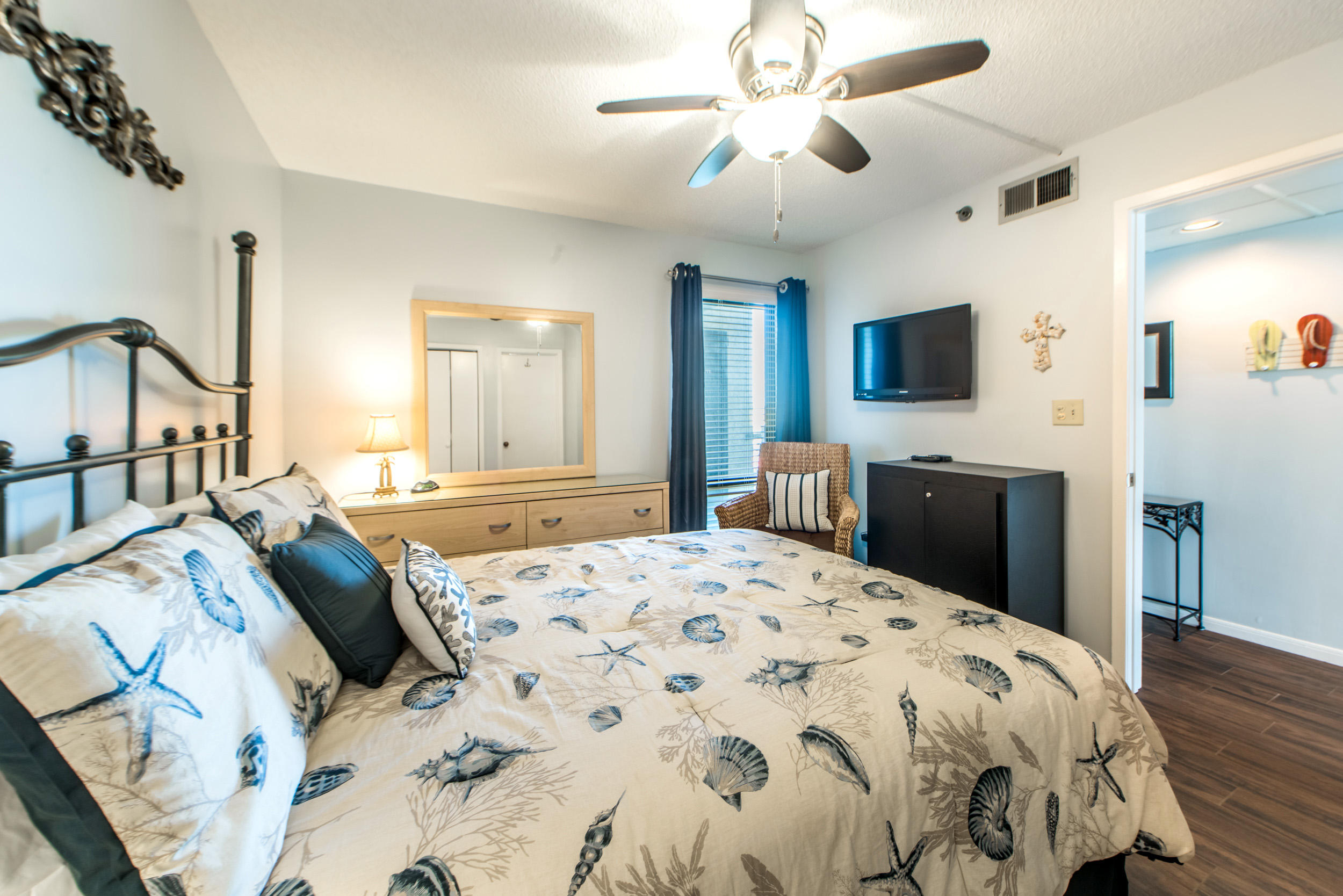 EDGEWATER TOWER III - Residential