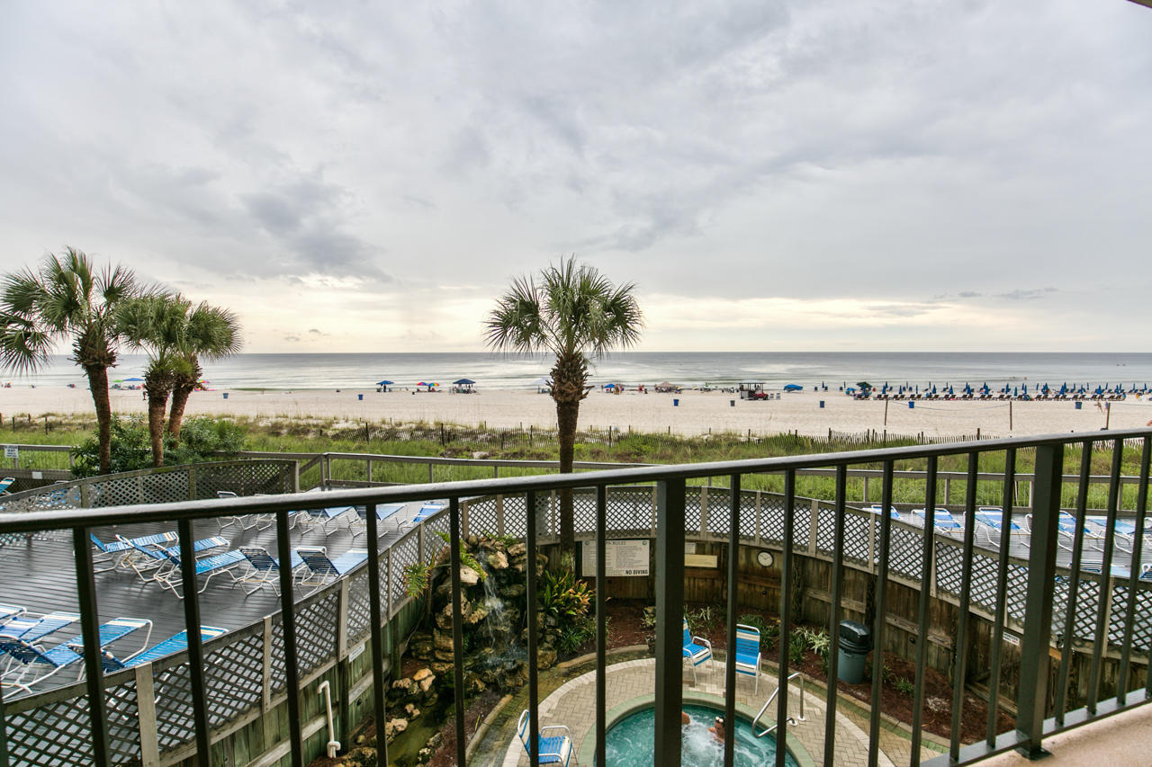 EDGEWATER TOWER III - Residential