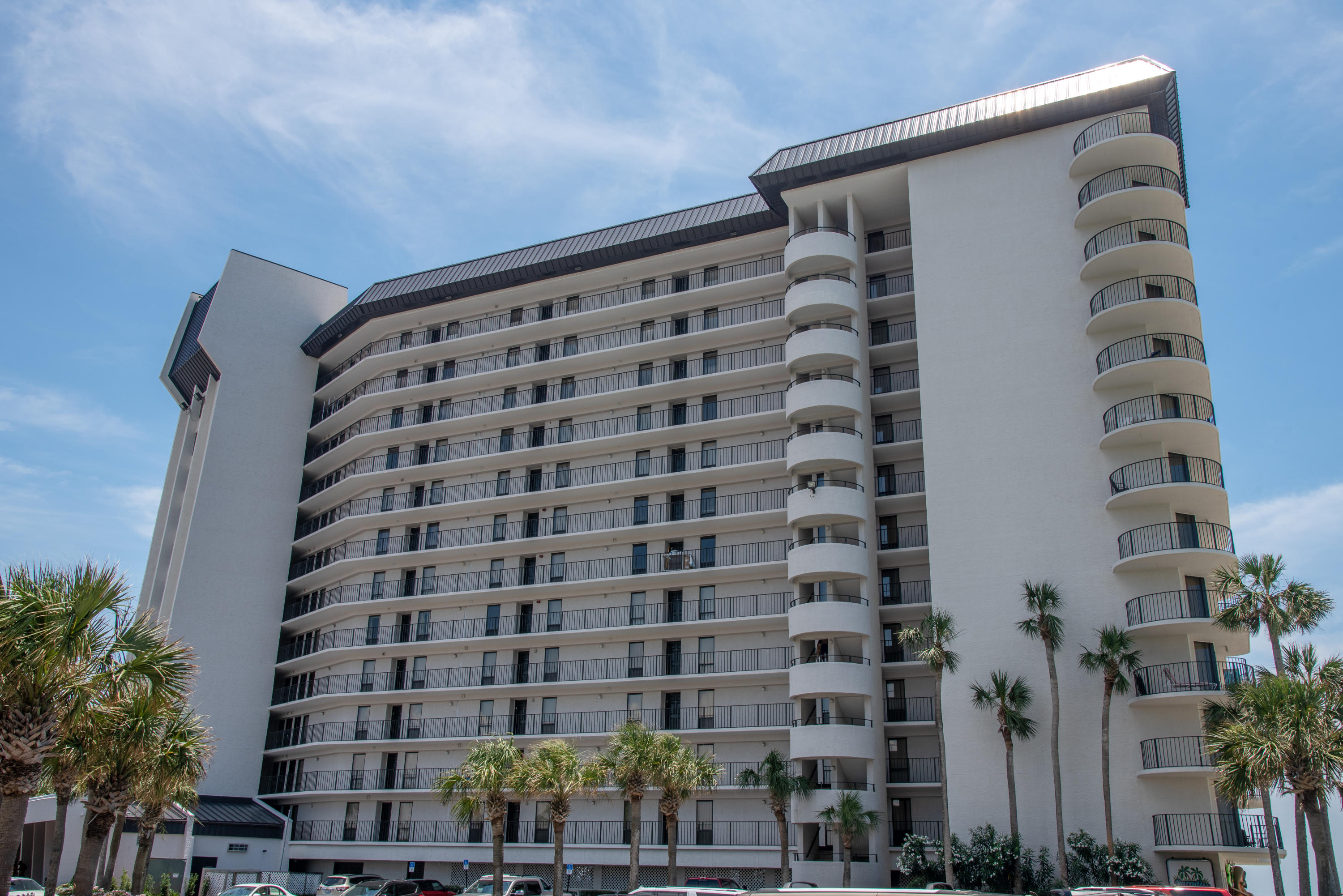 EDGEWATER TOWER III - Residential