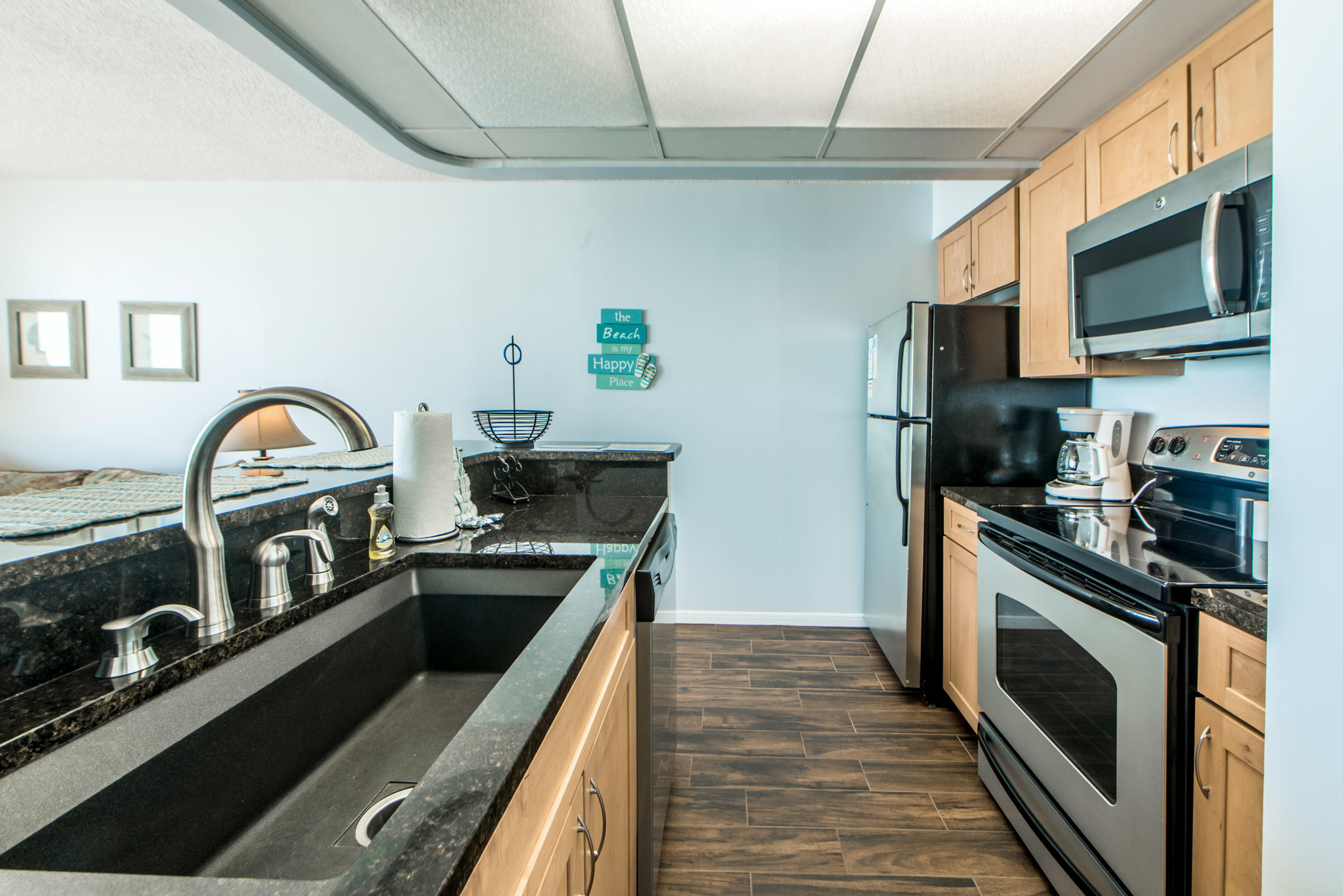 EDGEWATER TOWER III - Residential