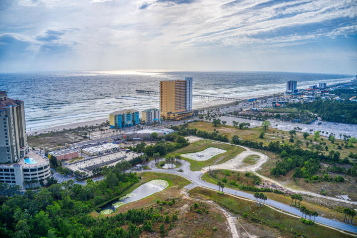 EDGEWATER TOWER III - Residential