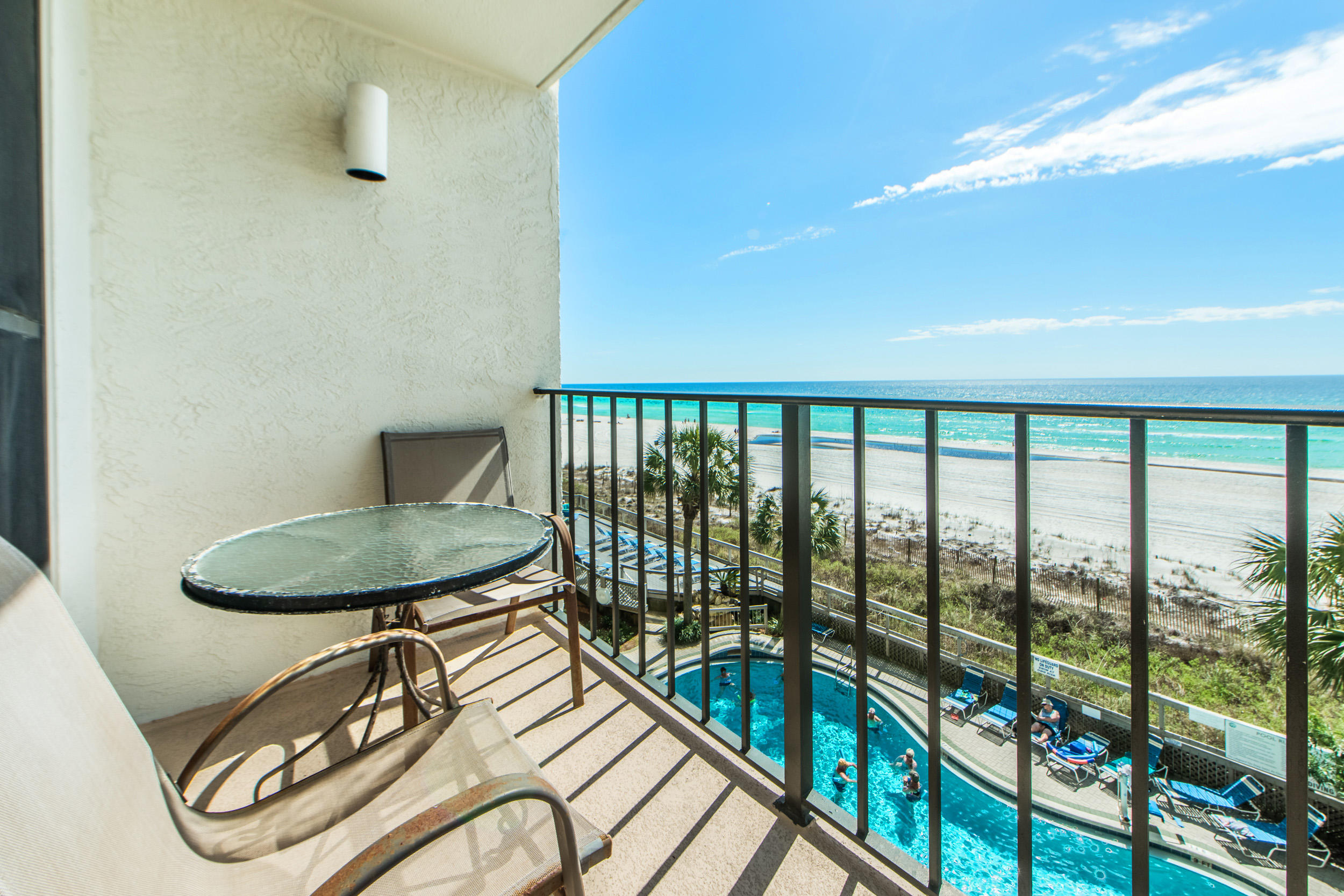 EDGEWATER TOWER III - Residential