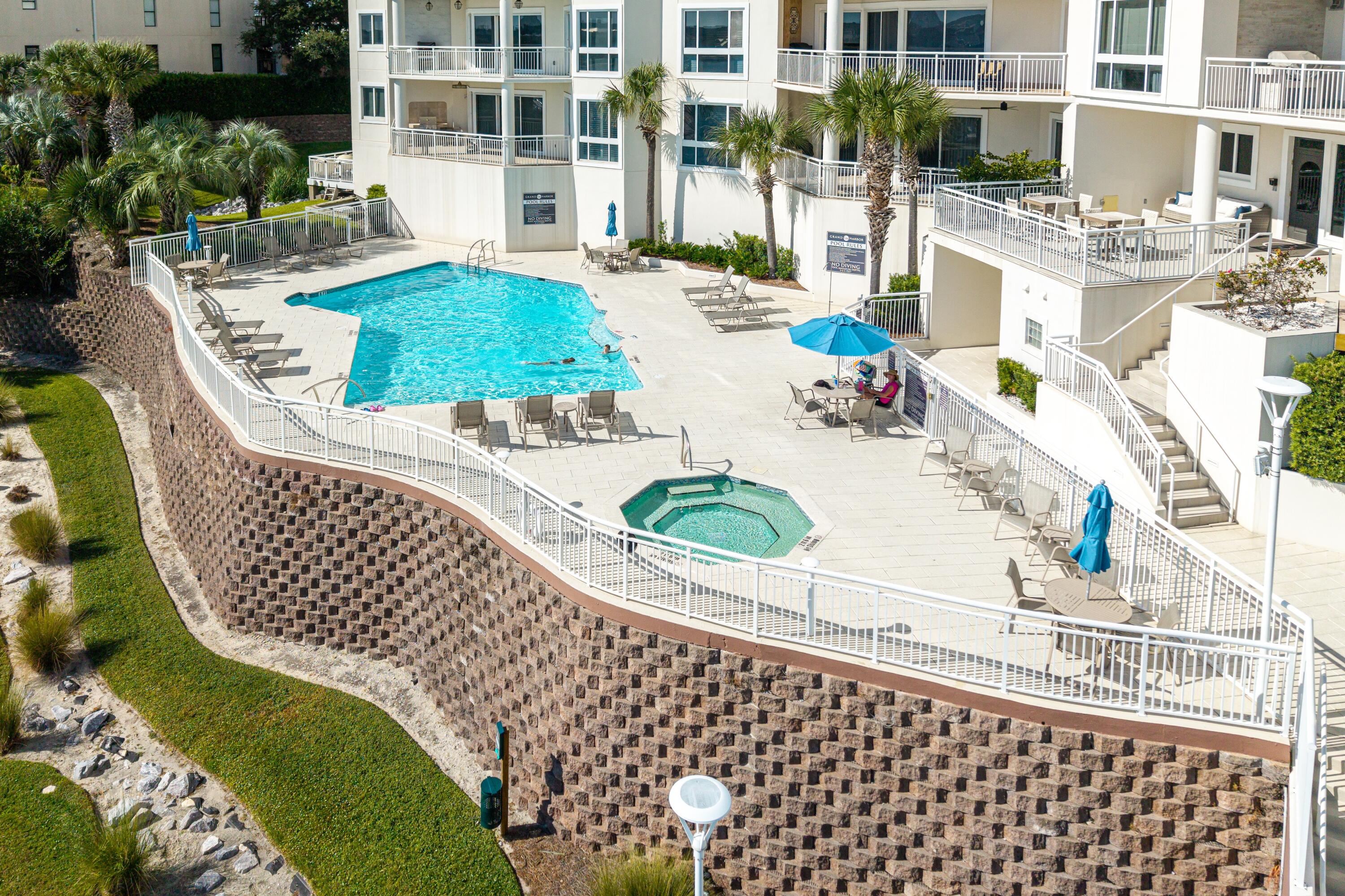 GRAND HARBOR - Residential