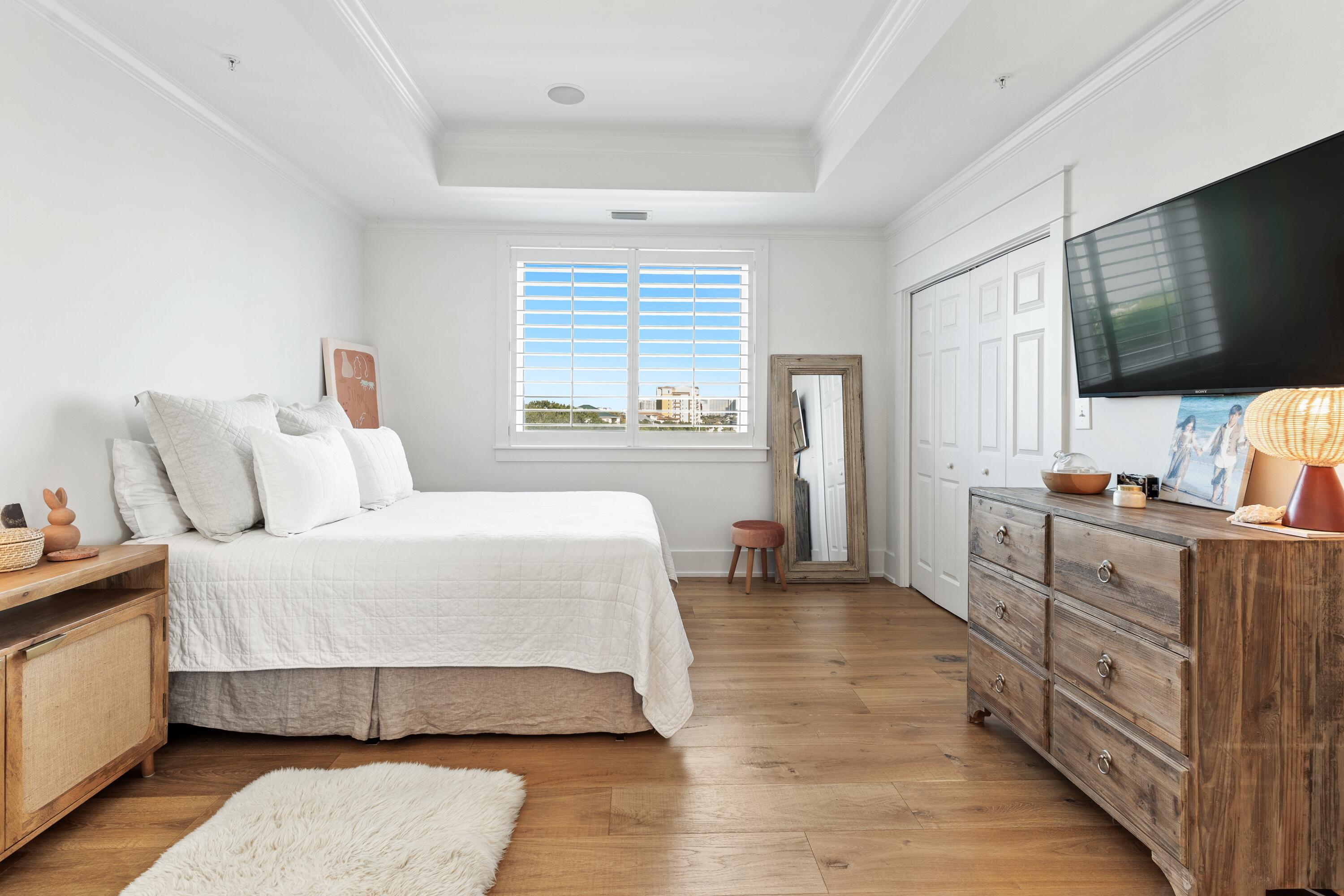 GRAND HARBOR - Residential