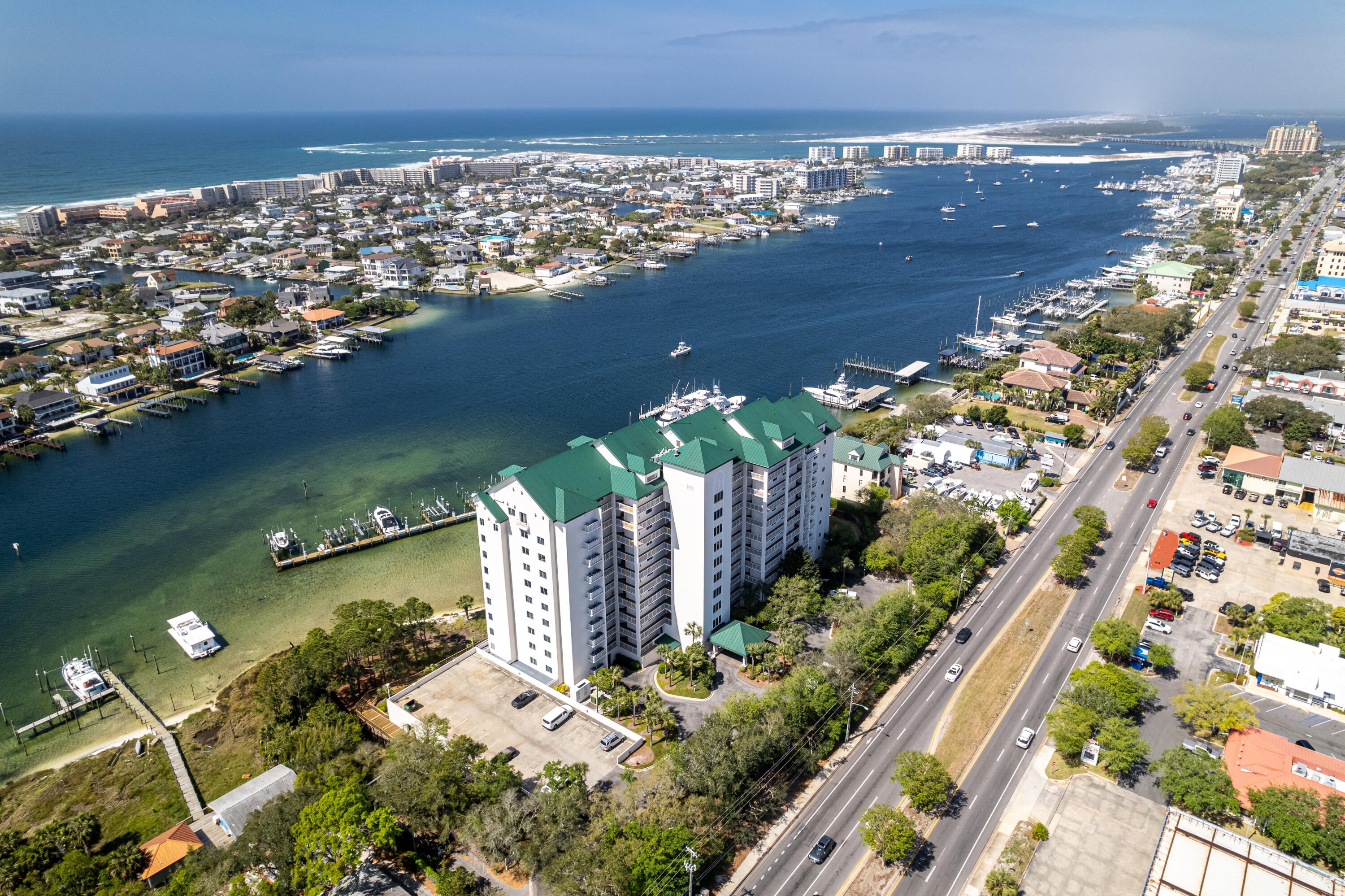 GRAND HARBOR - Residential