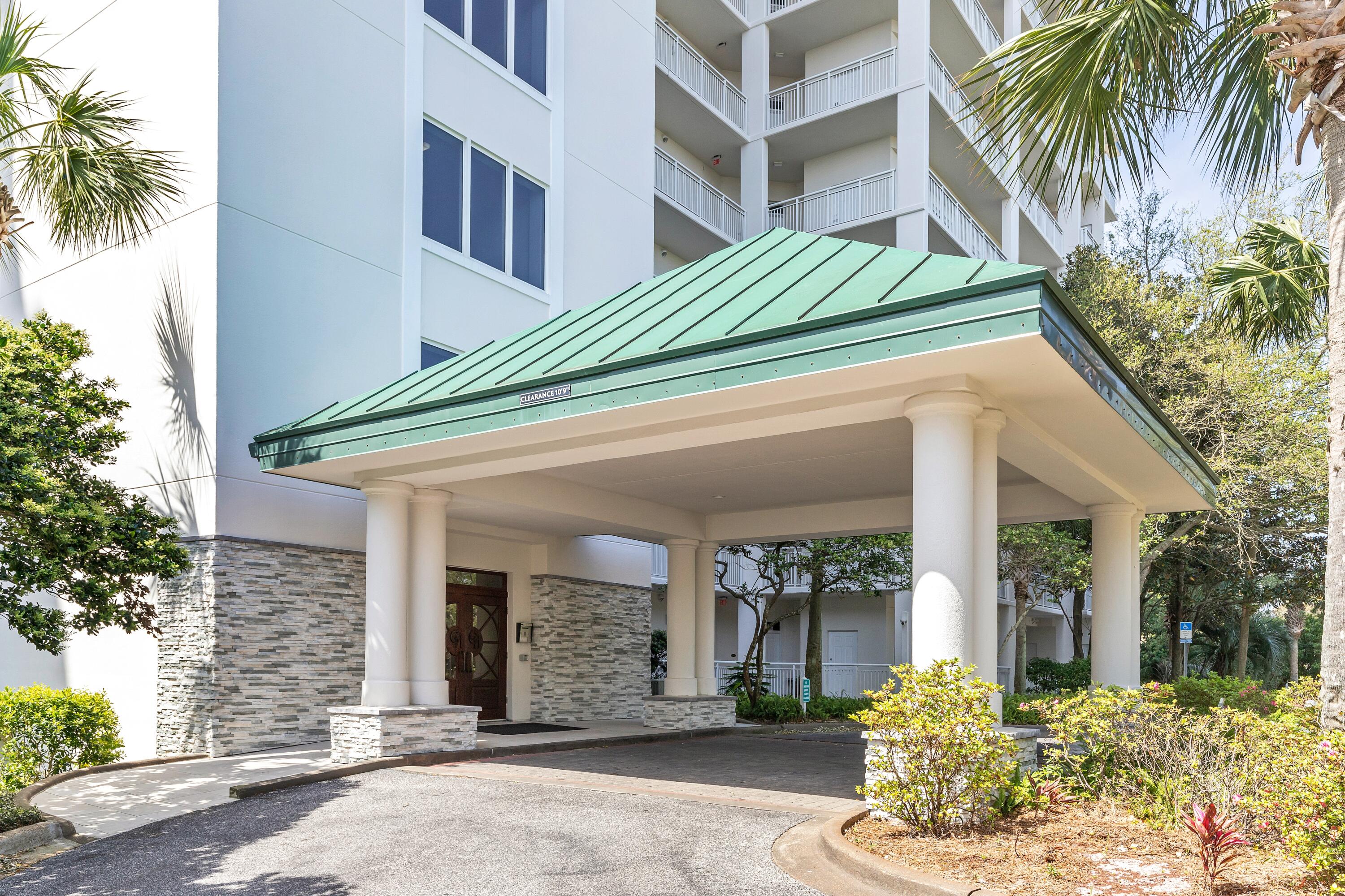 GRAND HARBOR - Residential