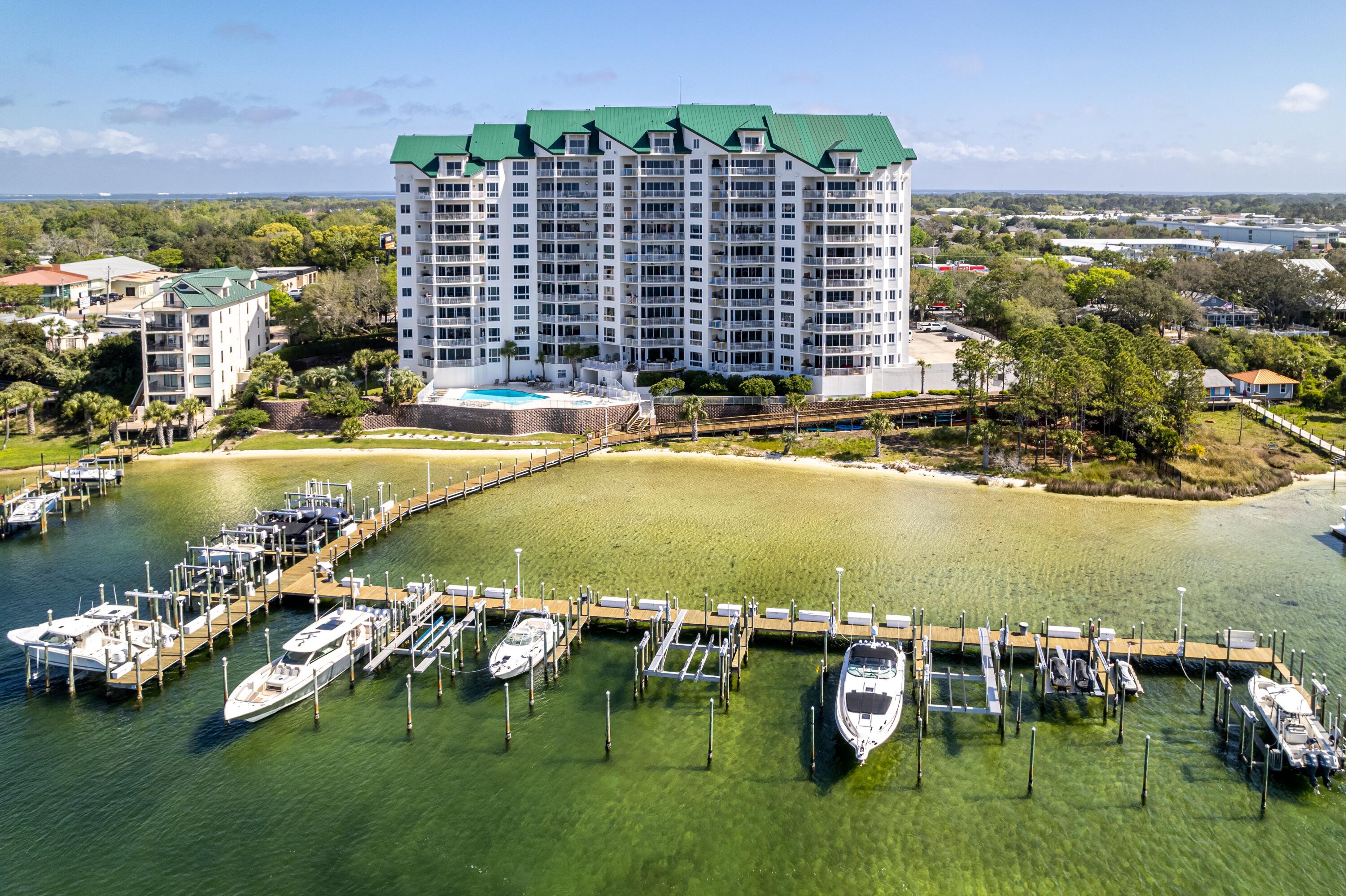 GRAND HARBOR - Residential