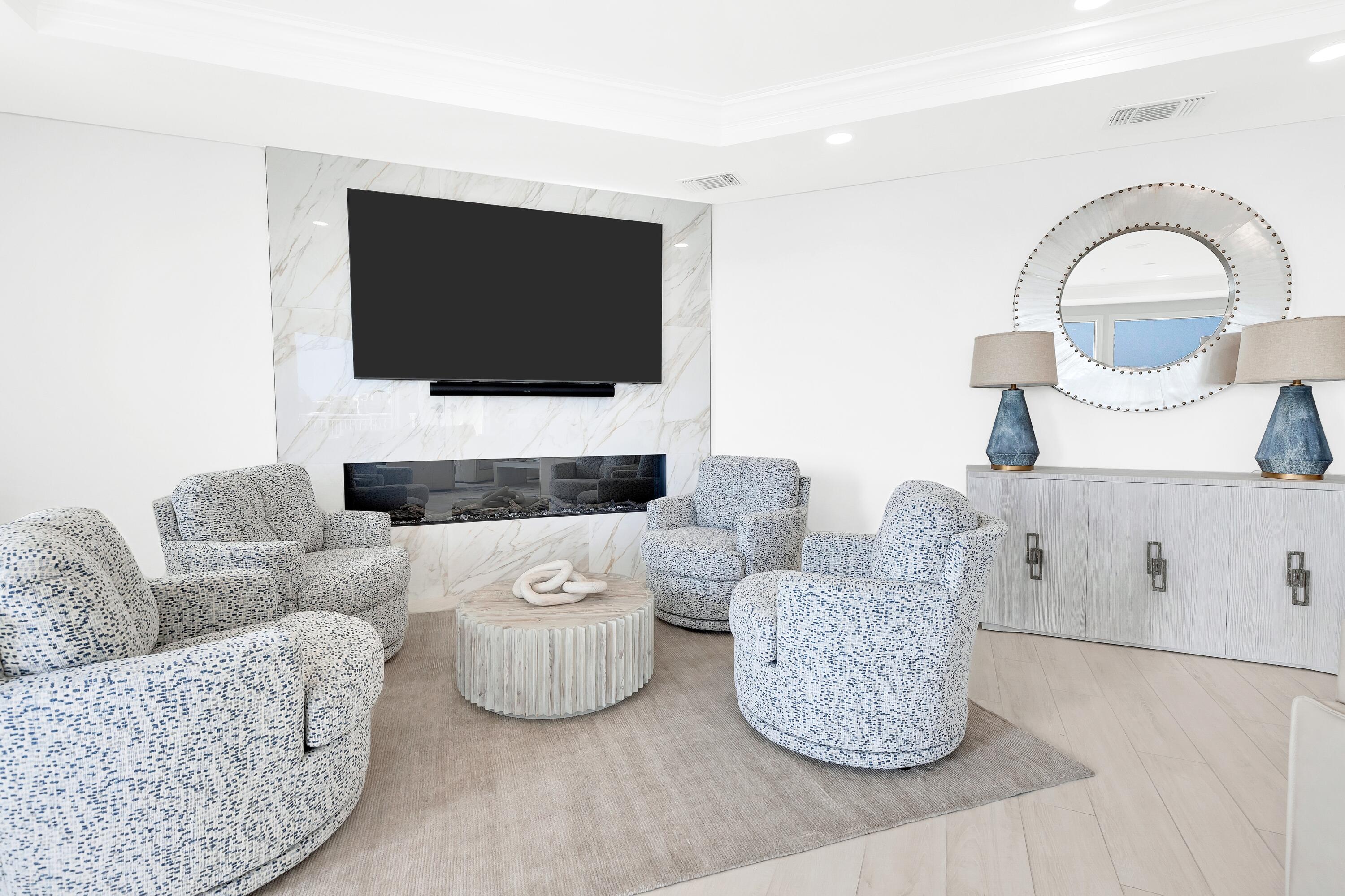 GRAND HARBOR - Residential