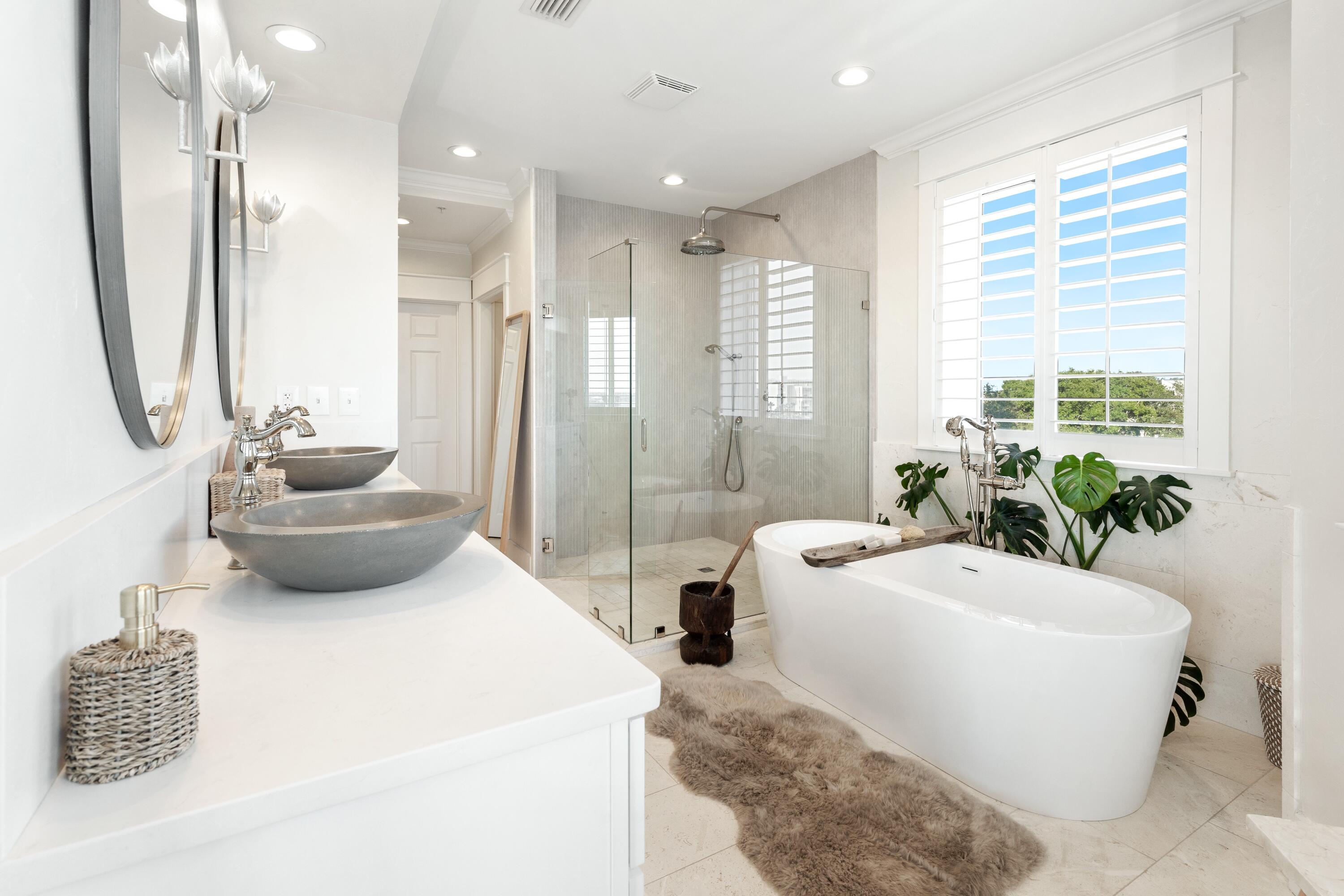 GRAND HARBOR - Residential