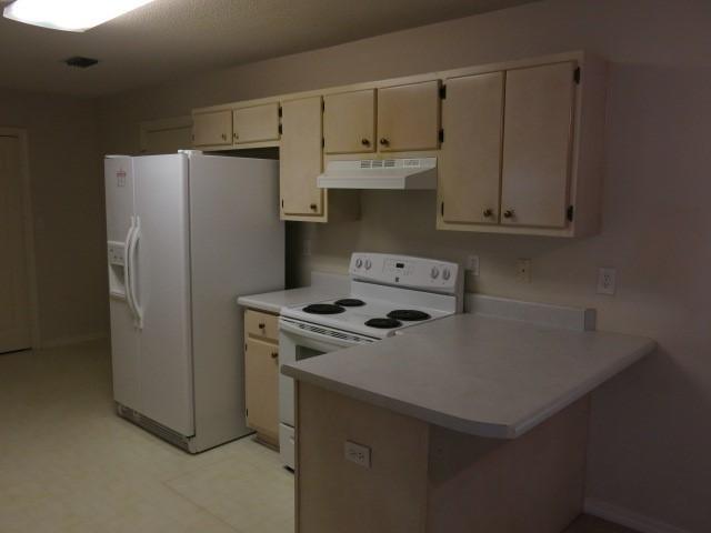 SOUTHERN OAKS PLANTATION - Residential Lease