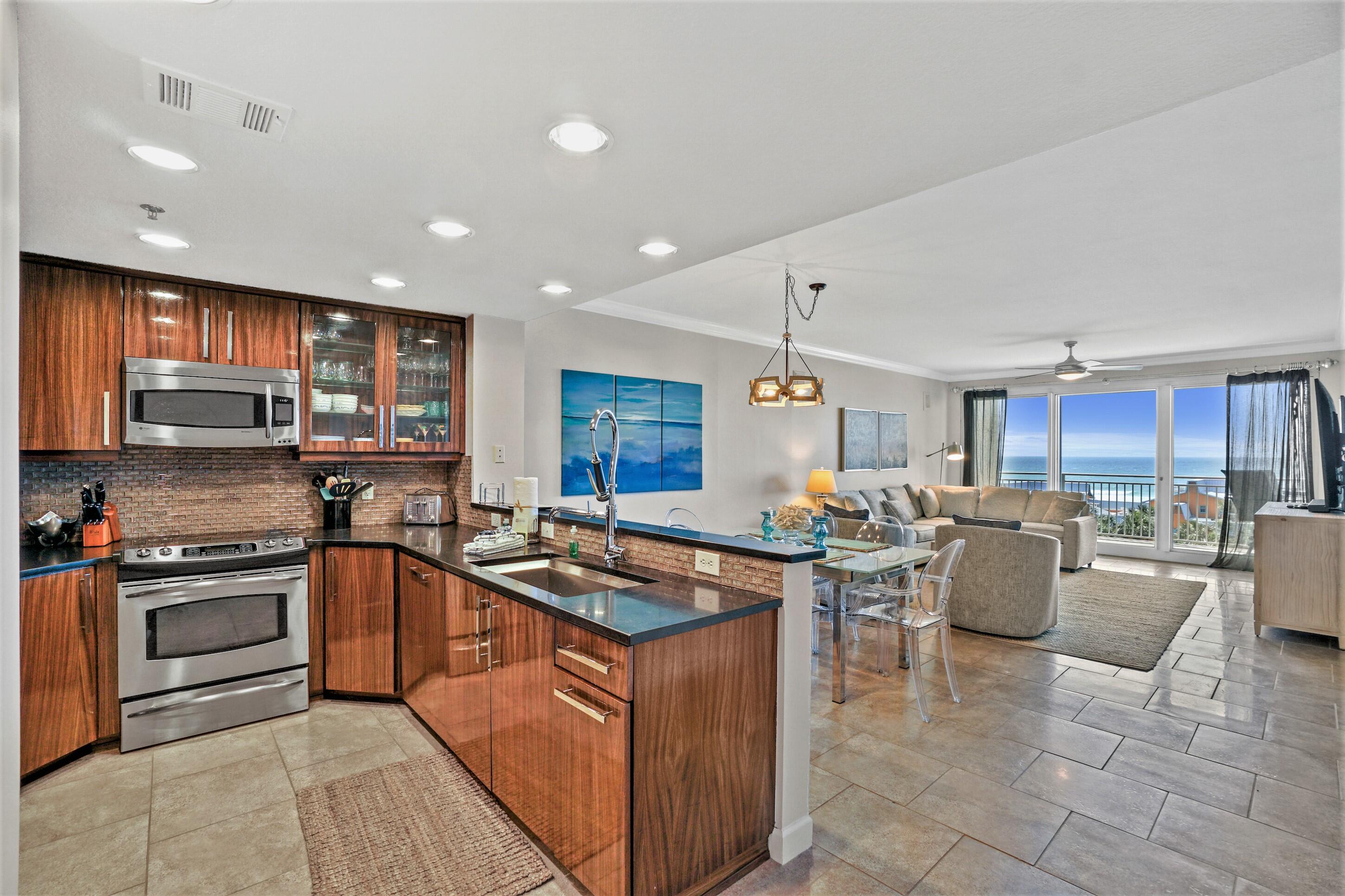 STERLING SHORES - Residential