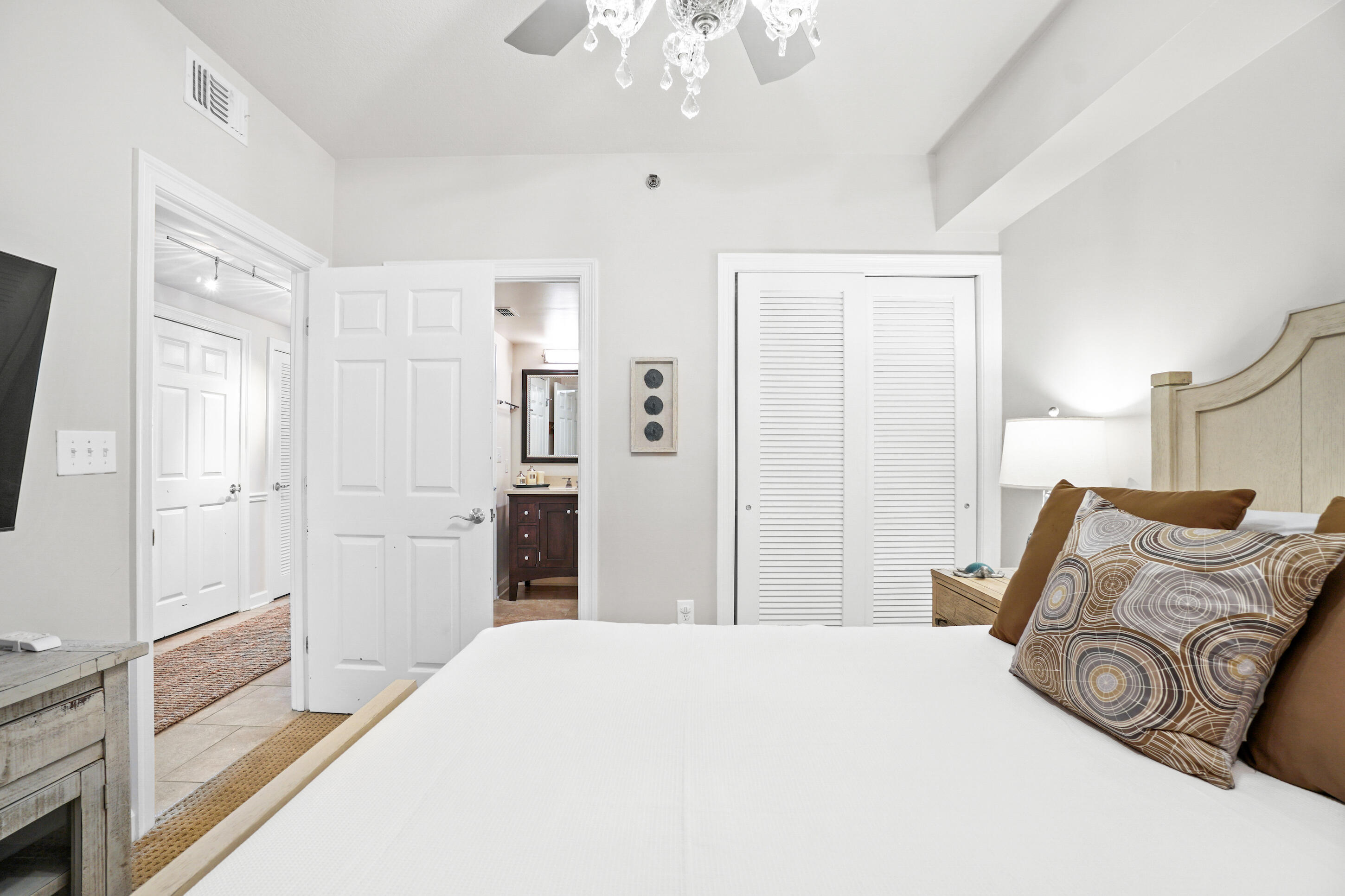 STERLING SHORES - Residential