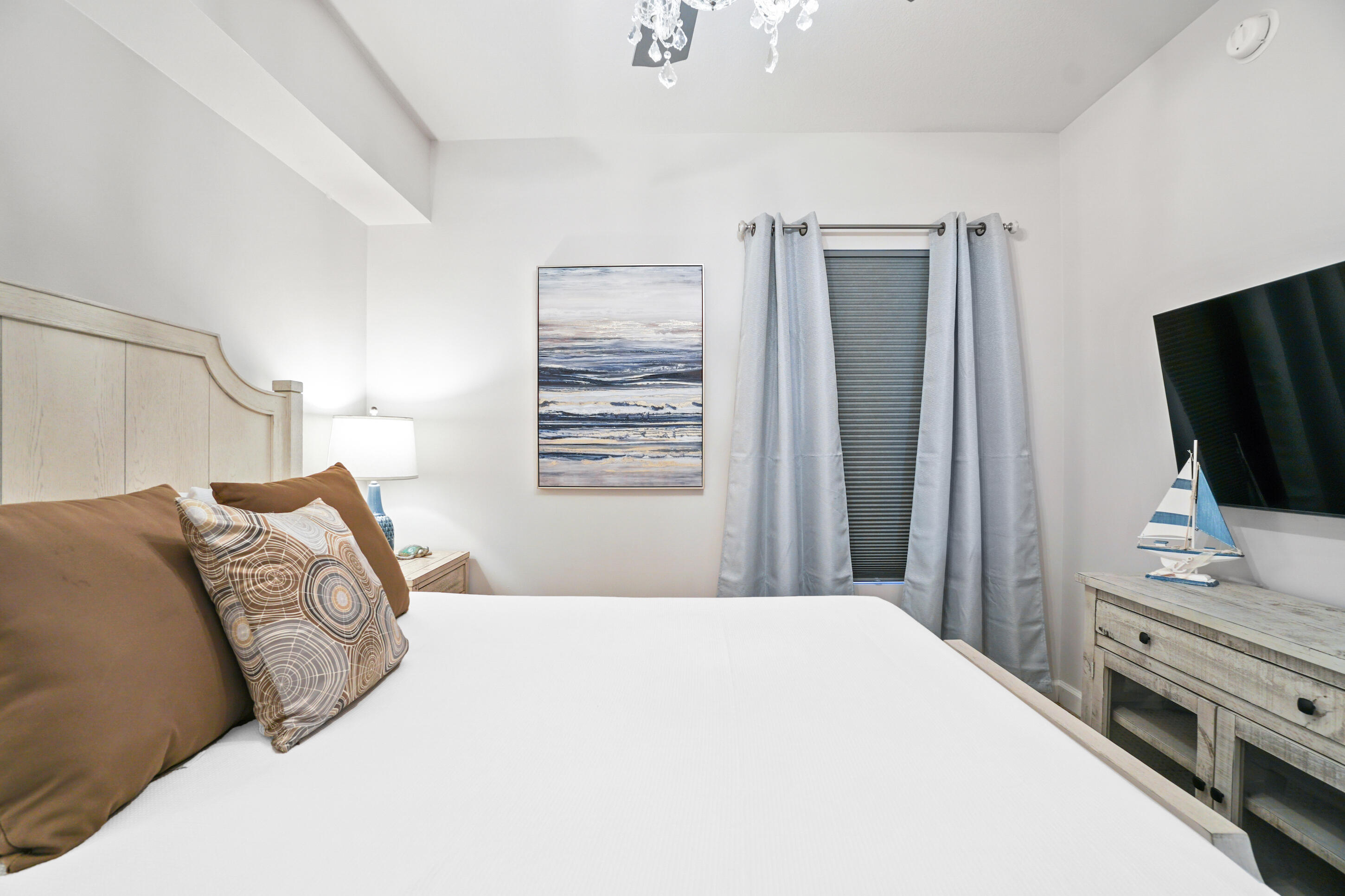 STERLING SHORES - Residential