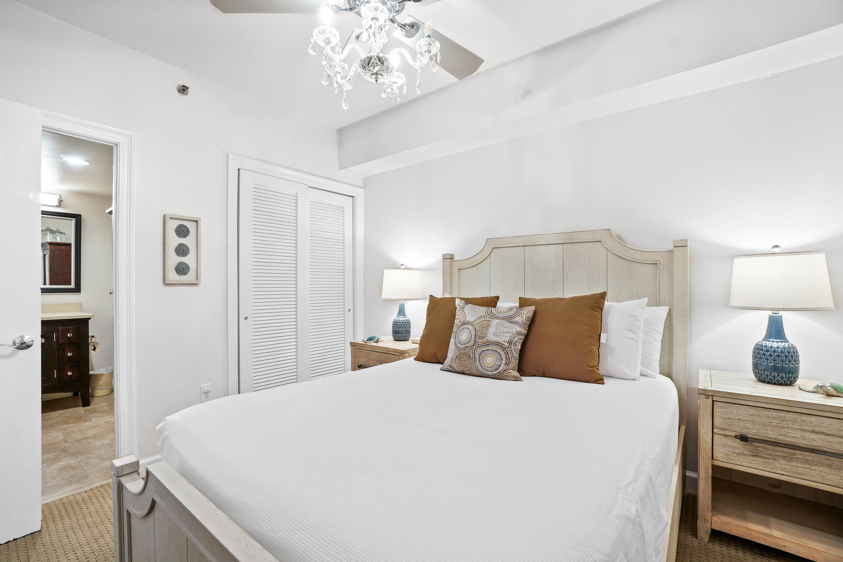 STERLING SHORES - Residential
